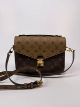 Louis Vuitton Pochette Métis Bag