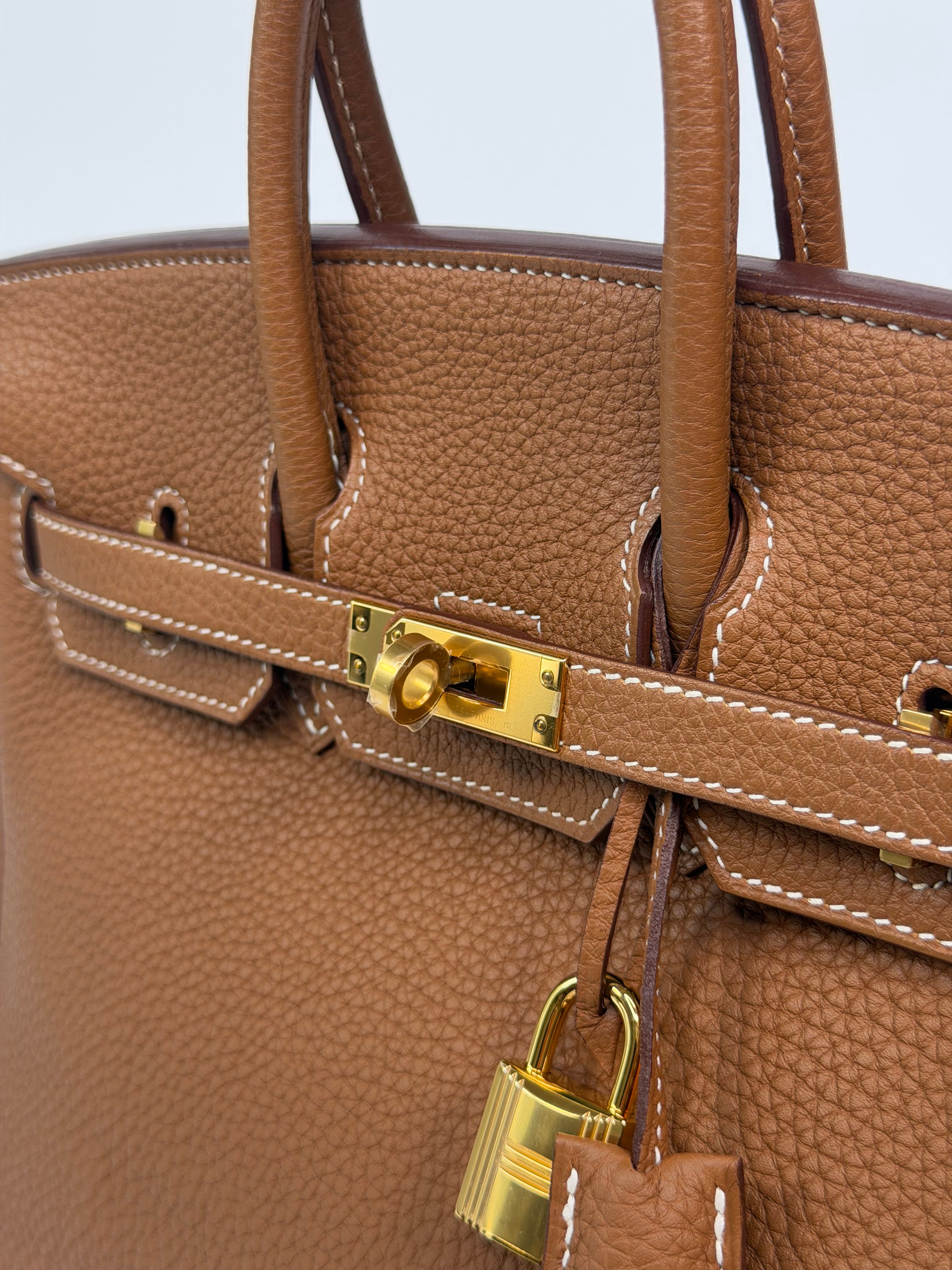 Hermès Birkin 25 In Gold Togo Leather With Gold Hardware. 100% authentic and preloved in excellent condition