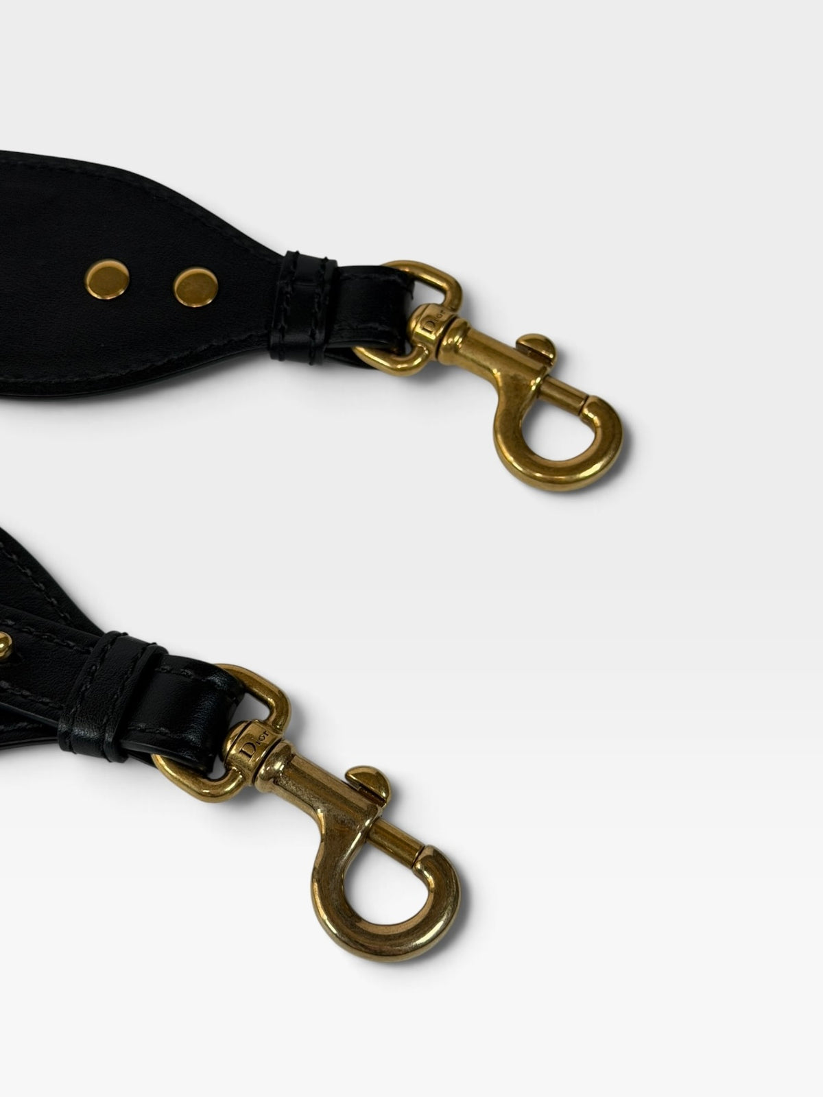 Christian Dior Shoulder Strap 100% authentic and preloved in excellent condition