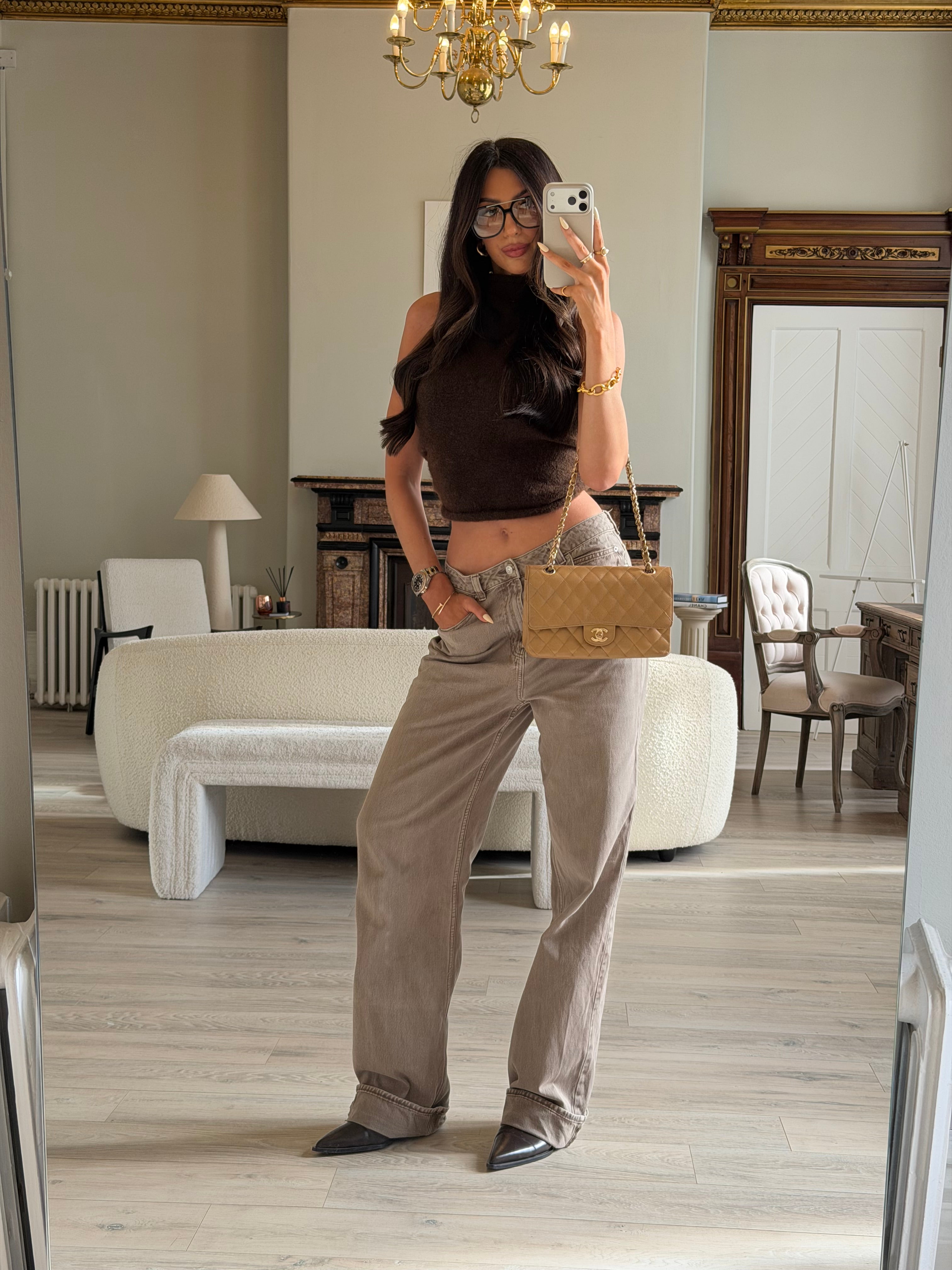 Authentic and preloved Chanel Vintage Medium Classic Double Flap In Camel Caviar Leather With 24kt Gold Plated Hardware. 100% Authenticity Guarantee