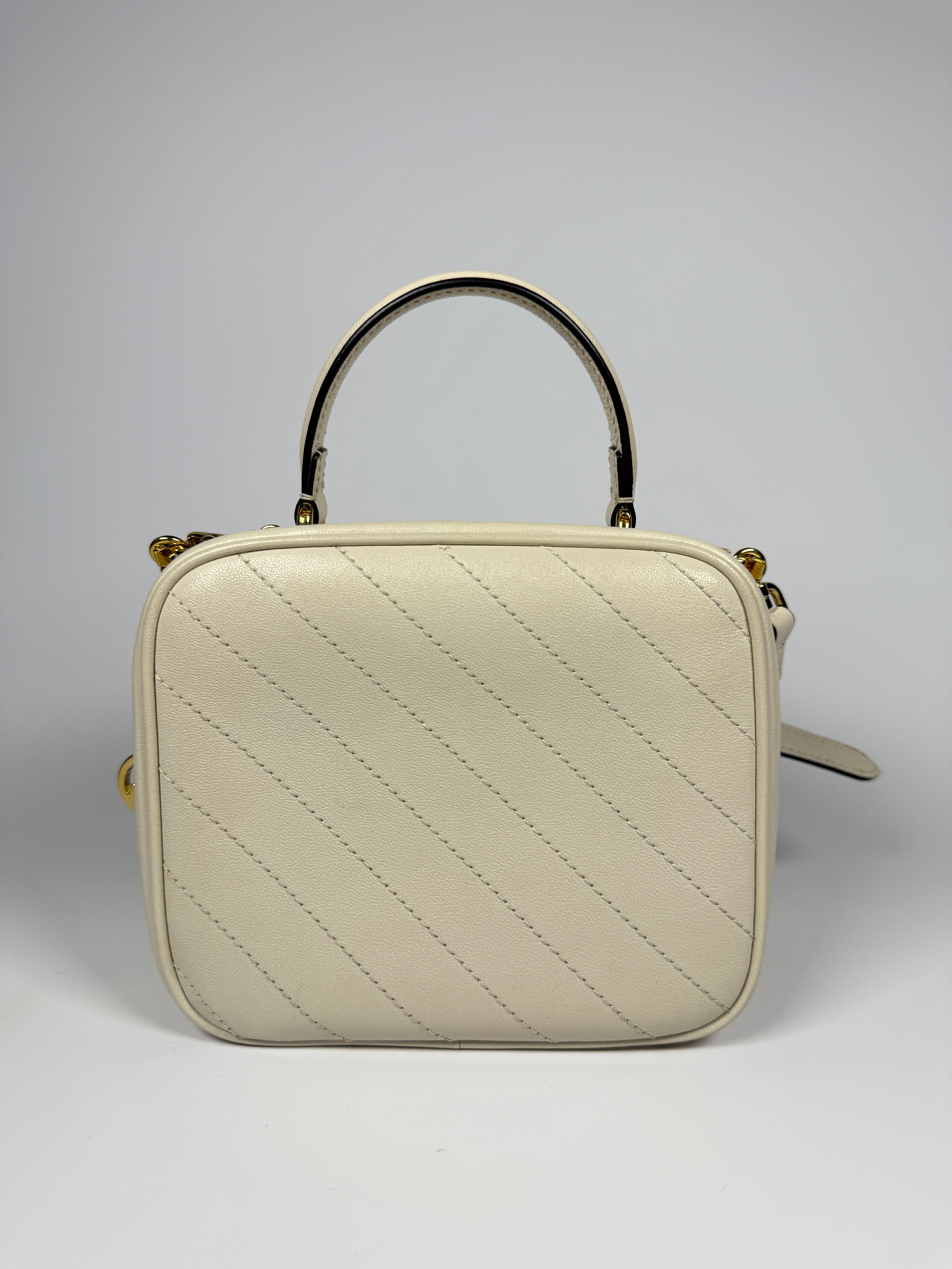 Gucci Blondie Leather Top Handle Bag In Cream Leather With Gold Hardware 100% Authentic and preloved in very good condition