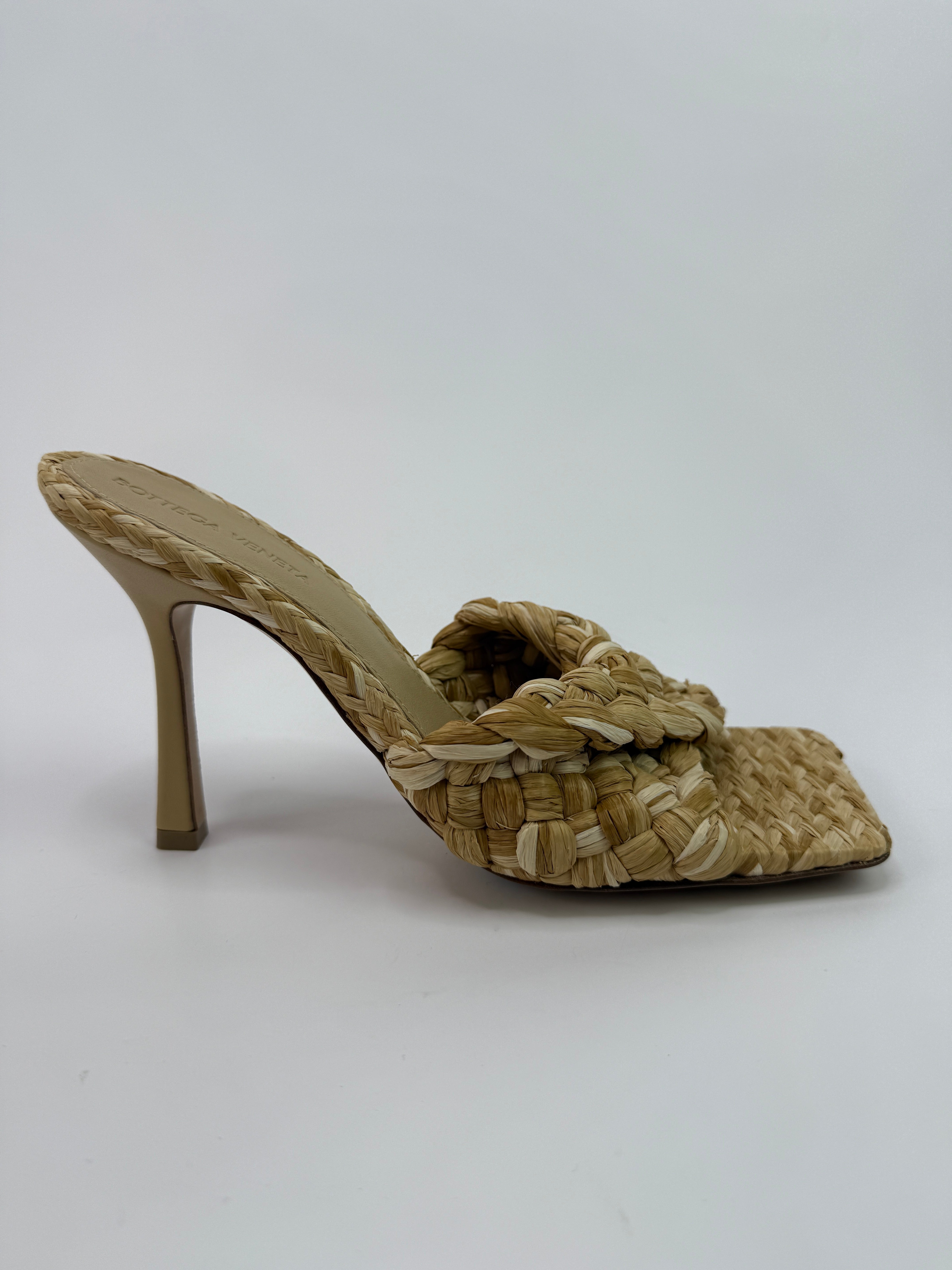 Bottega Veneta Intrecciato Raffia Mules (Size 39/UK6)
