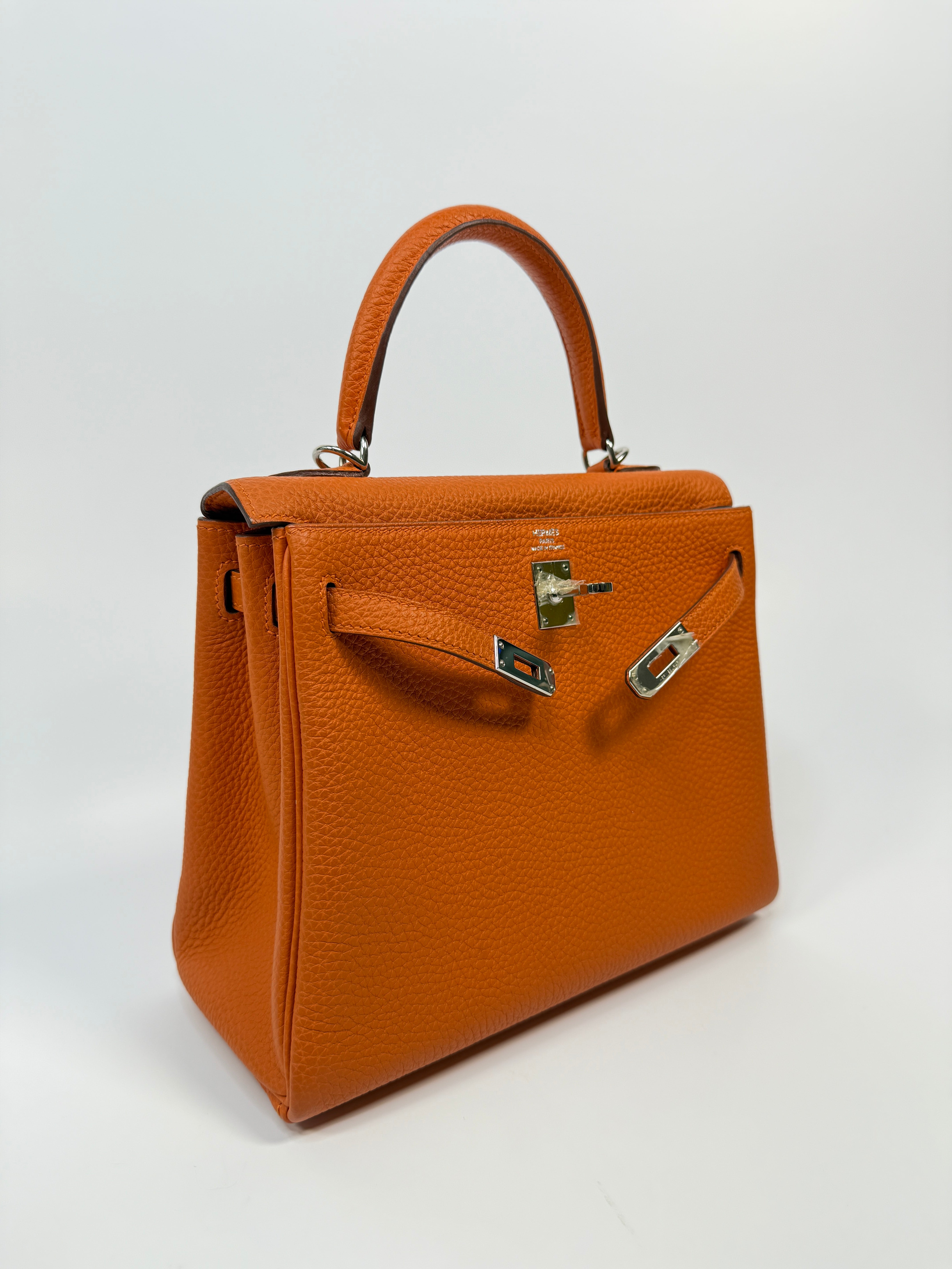 Authentic Pre Loved Hermès Kelly 25 In Orange Togo Leather With Palladium Hardware Excellent Condition