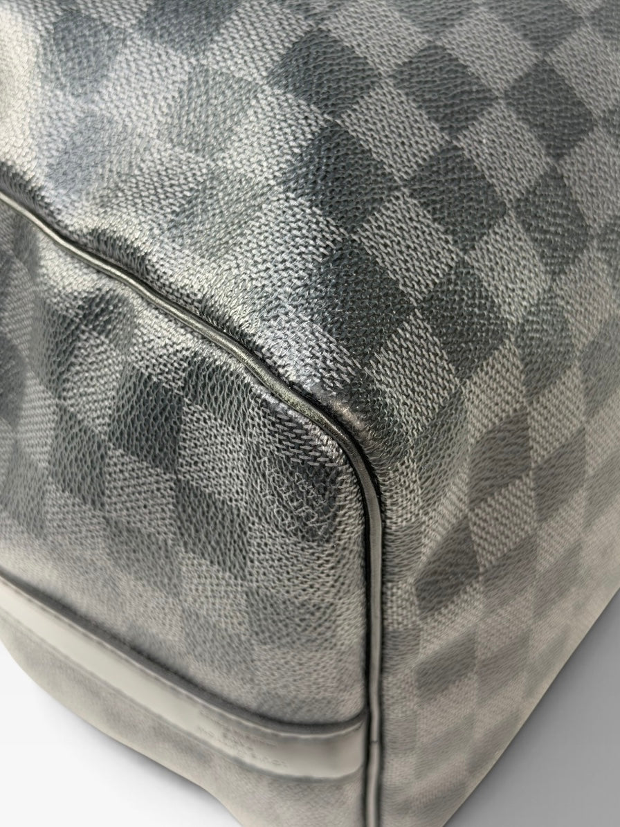 Louis Vuitton Keepall Bandouliere 45 In Damier Graphite Canvas. 100% authentic  and preloved in excellent condition