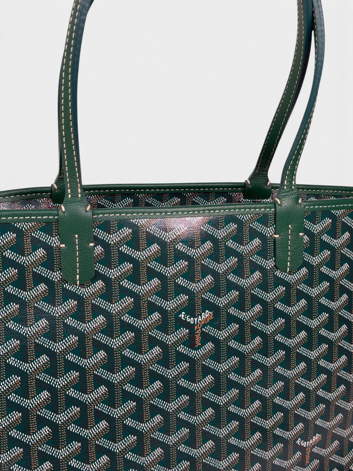 Goyard Artois PM Bag In Green Monogram. 100% authentic and preloved in excellent condition
