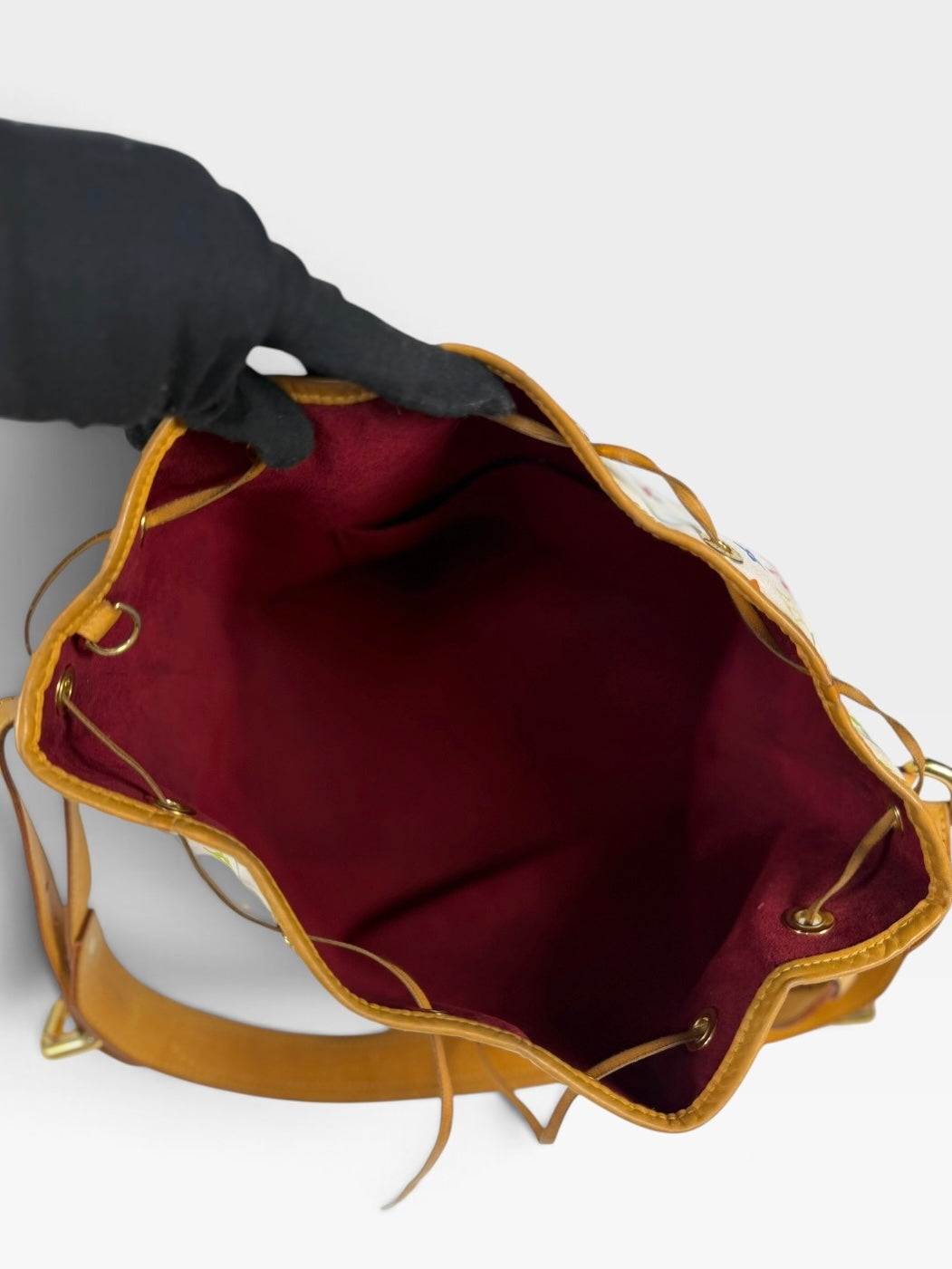 Louis Vuitton Takashi Murakami Neo Bucket Bag 100% authentic and preloved in very good condition