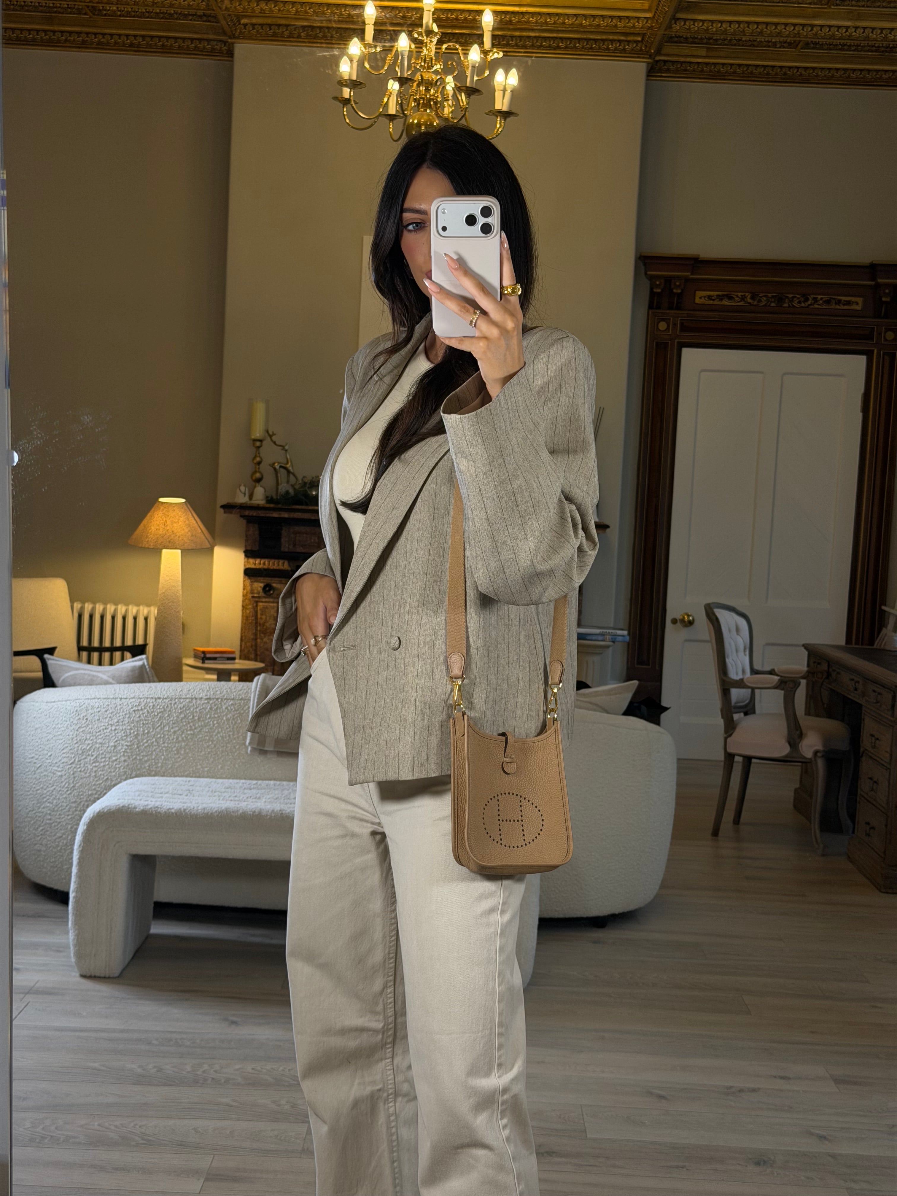 Hermès Evelyne TPM In Chai Clemence Leather With Gold Hardware. Authentic and preloved in excellent condition.