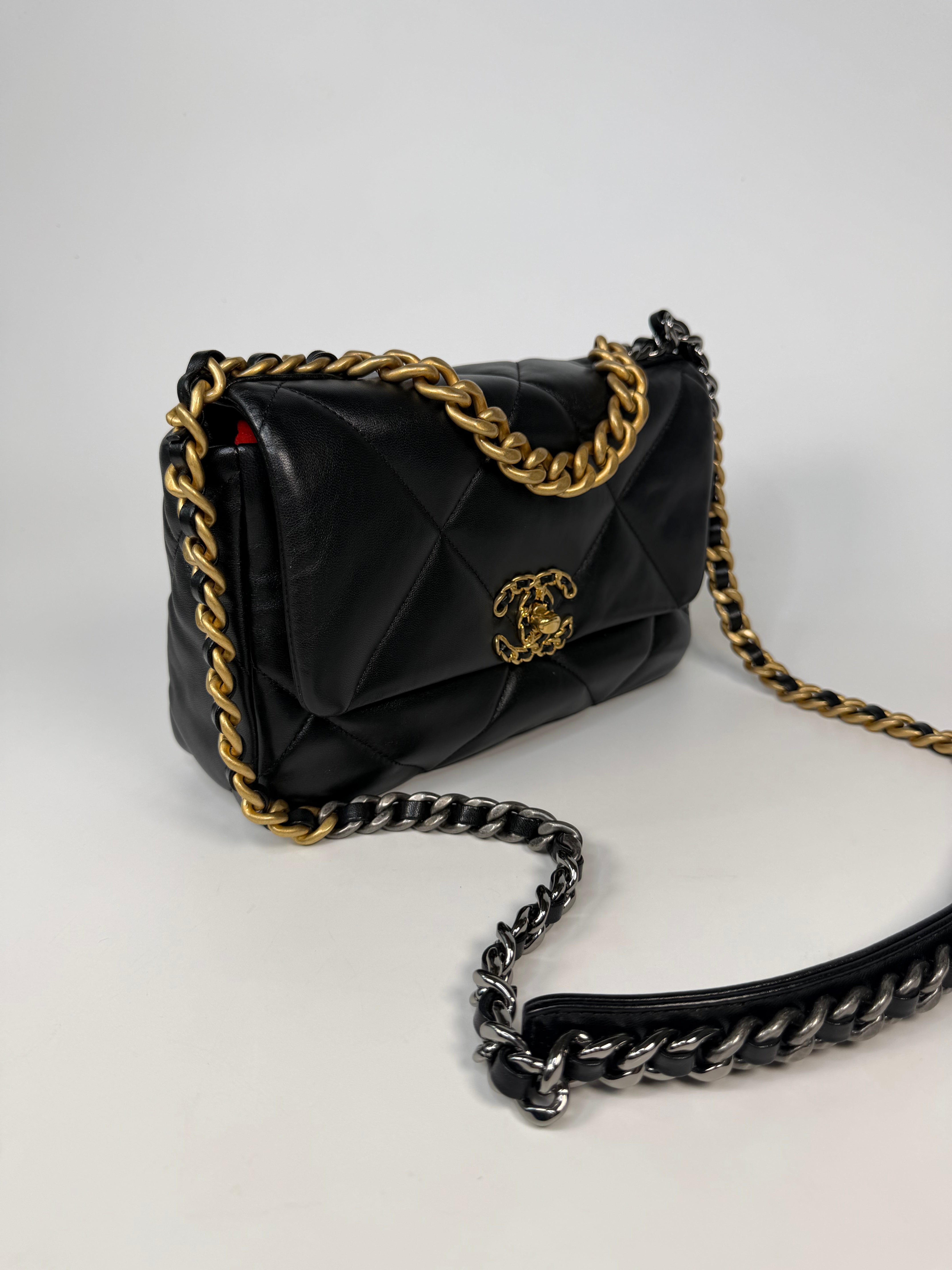 Chanel 19 Small In Black & White Leather With Mixed Hardware. Authentic and preloved in very good condition. Verified by Luxe Cheshire.