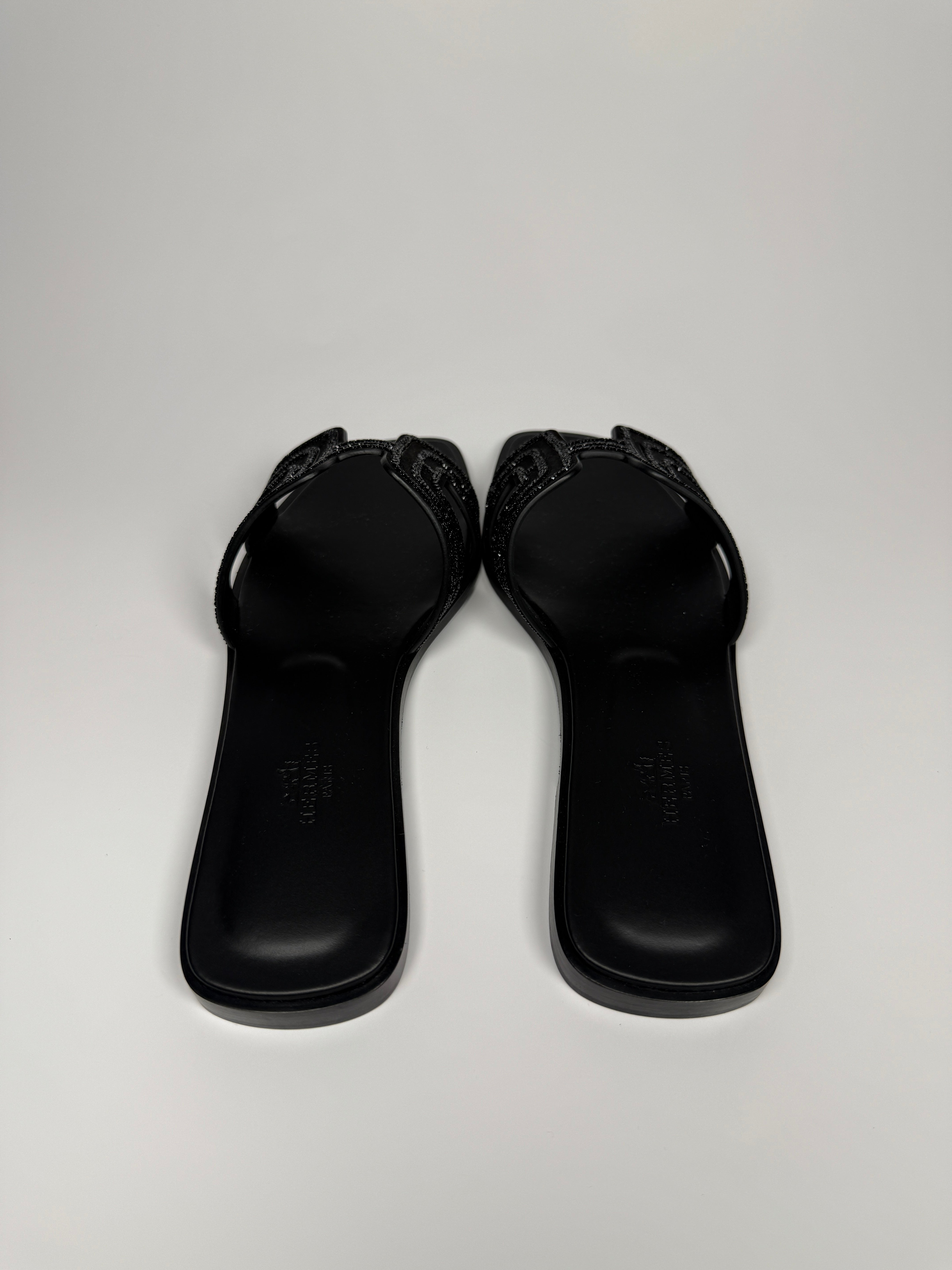 Hermès Oran Black Rhinestone Sandals (Size 38.5/UK5.5) Authentic and preloved. Excellent condition.
