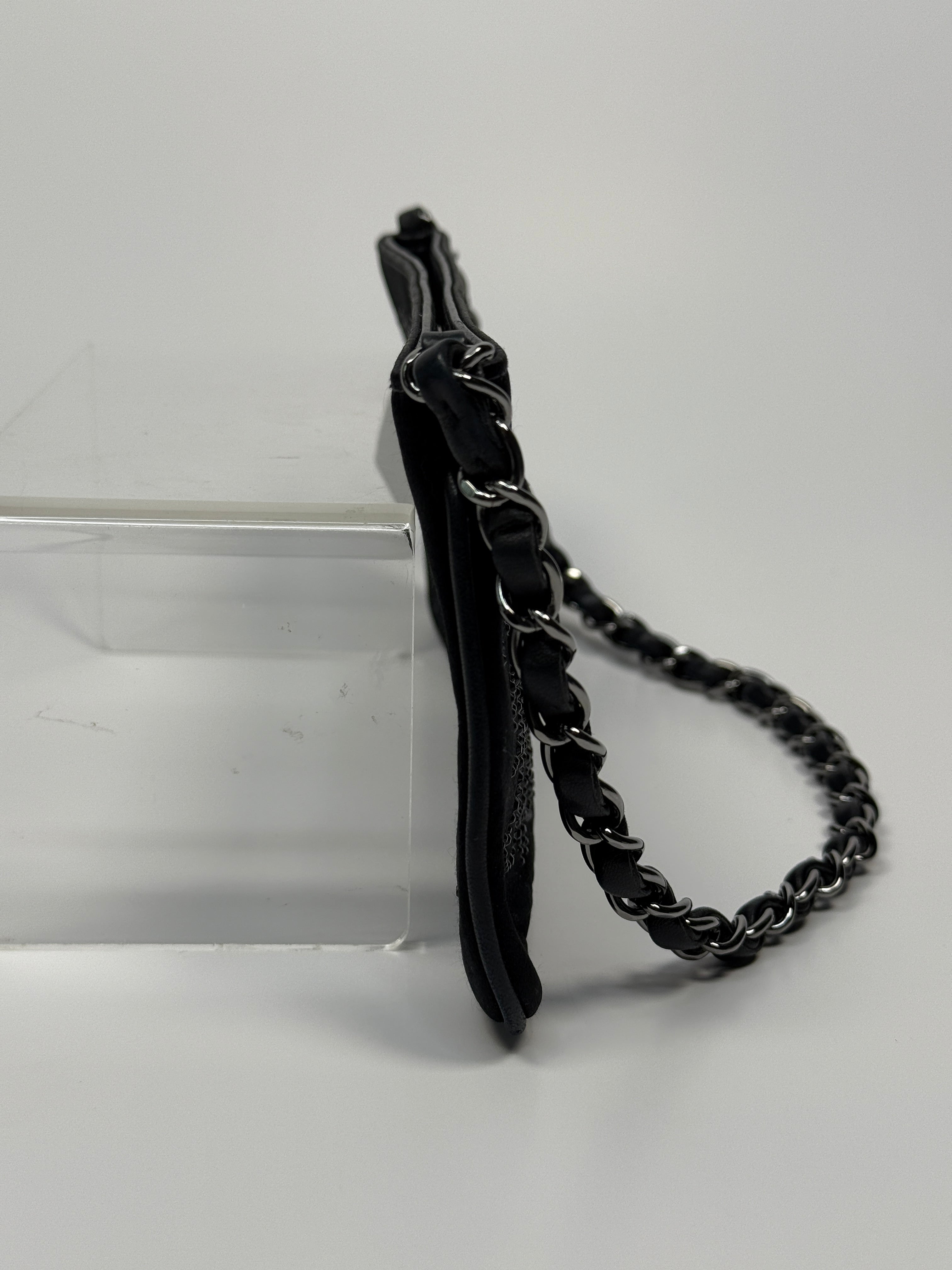 Chanel Satin Crystal Camellia Evening Bag
Pre Loved & Authentic 