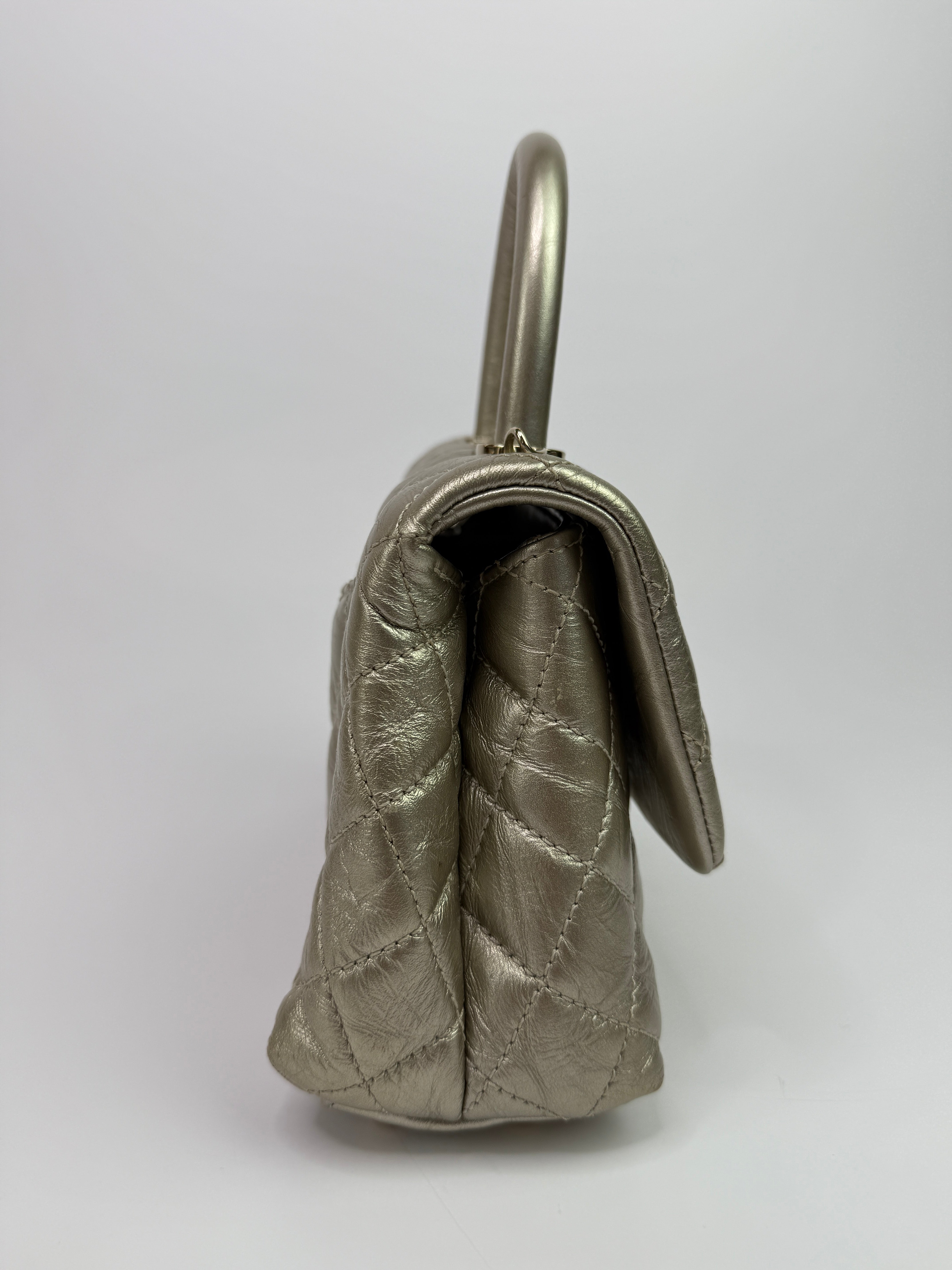 Chanel Small Coco In Gold Crumpled Calfskin With Gold Hardware
Pre Loved & Authentic 