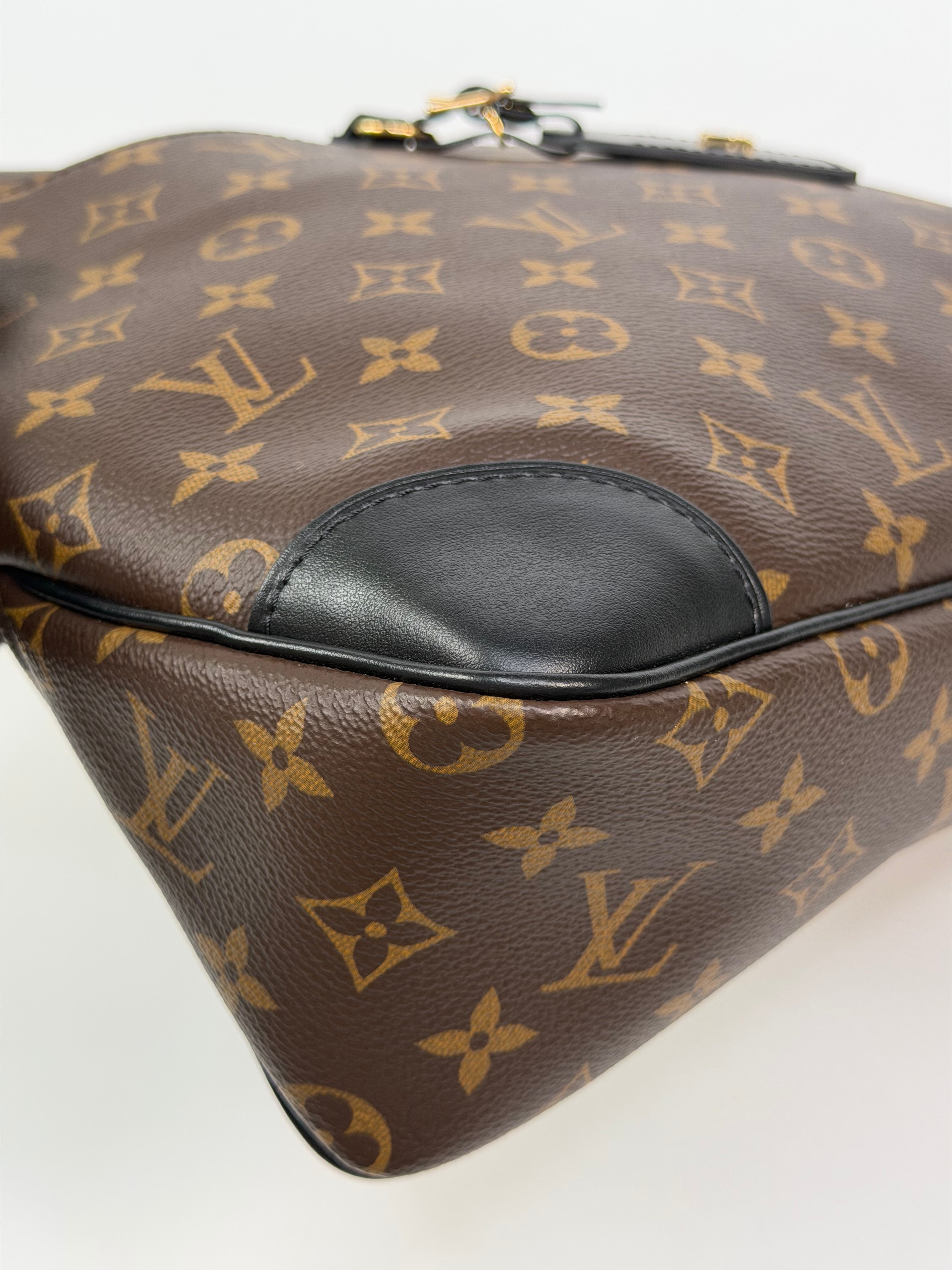 Louis Vuitton Odéon MM Bag In Monogram Canvas With Gold Hardware. 100% authentic and preloved in excellent condition