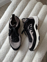 Chanel CC Knit Sneakers (Size 38.5/UK5.5)