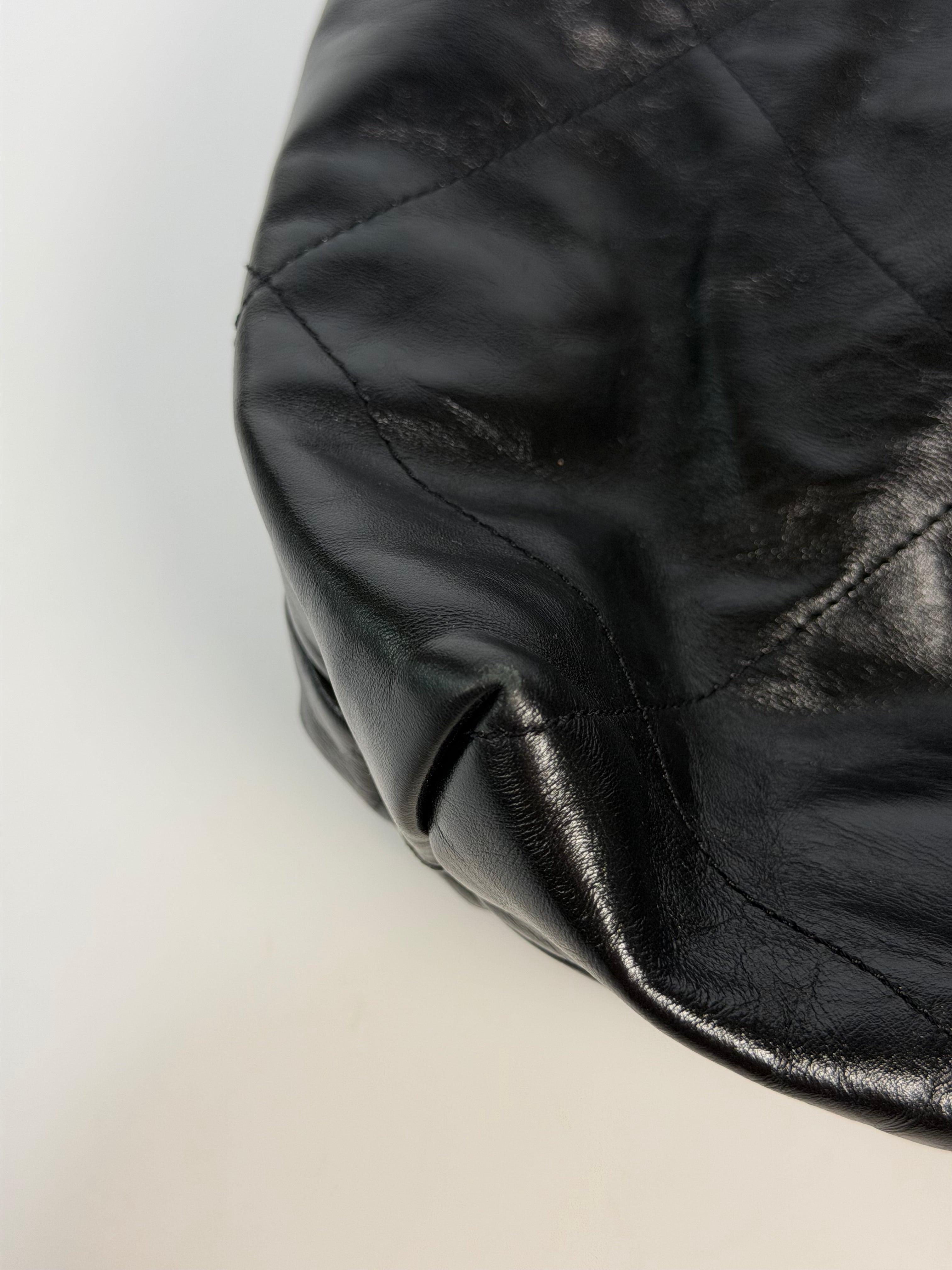 Chanel 22 In Black Calfskin Leather With Gold Hardware