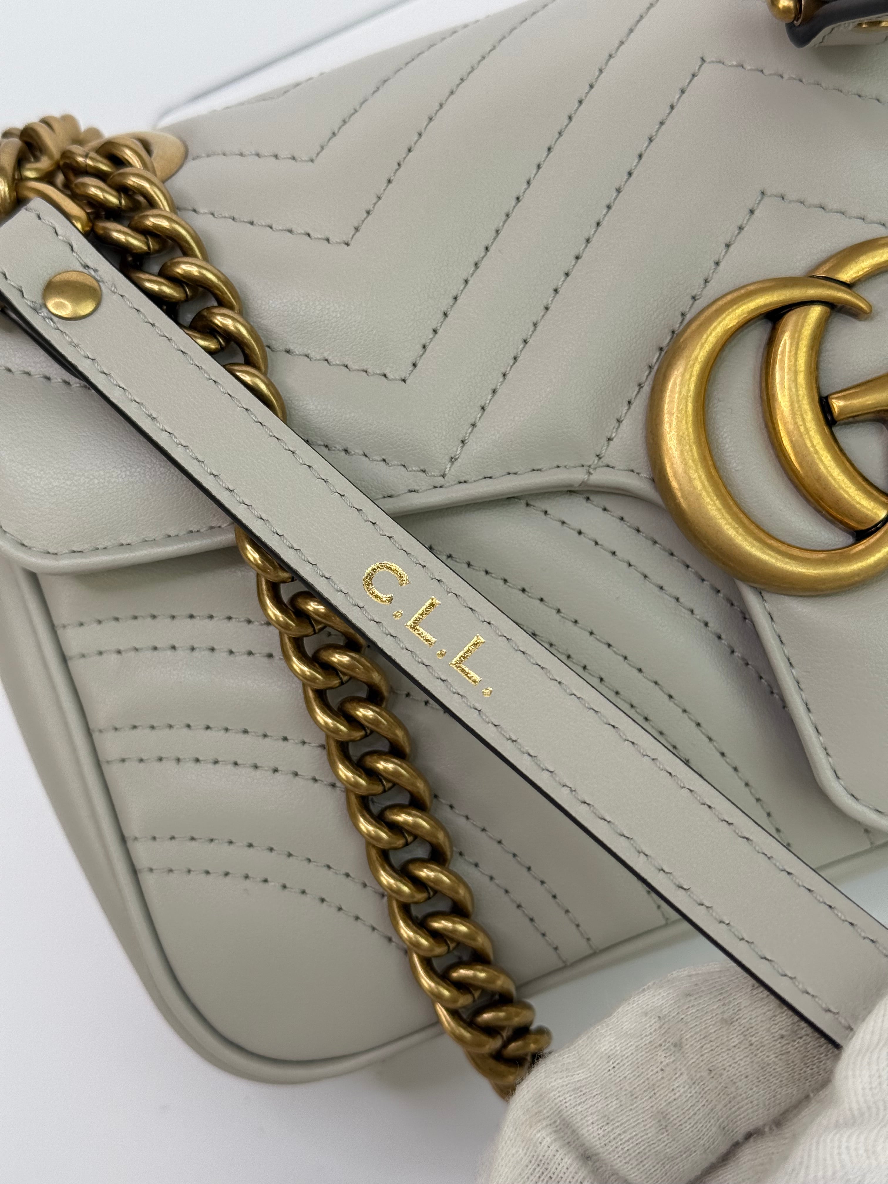 Gucci GG Medium Marmont Matelasse Shoulder Bag