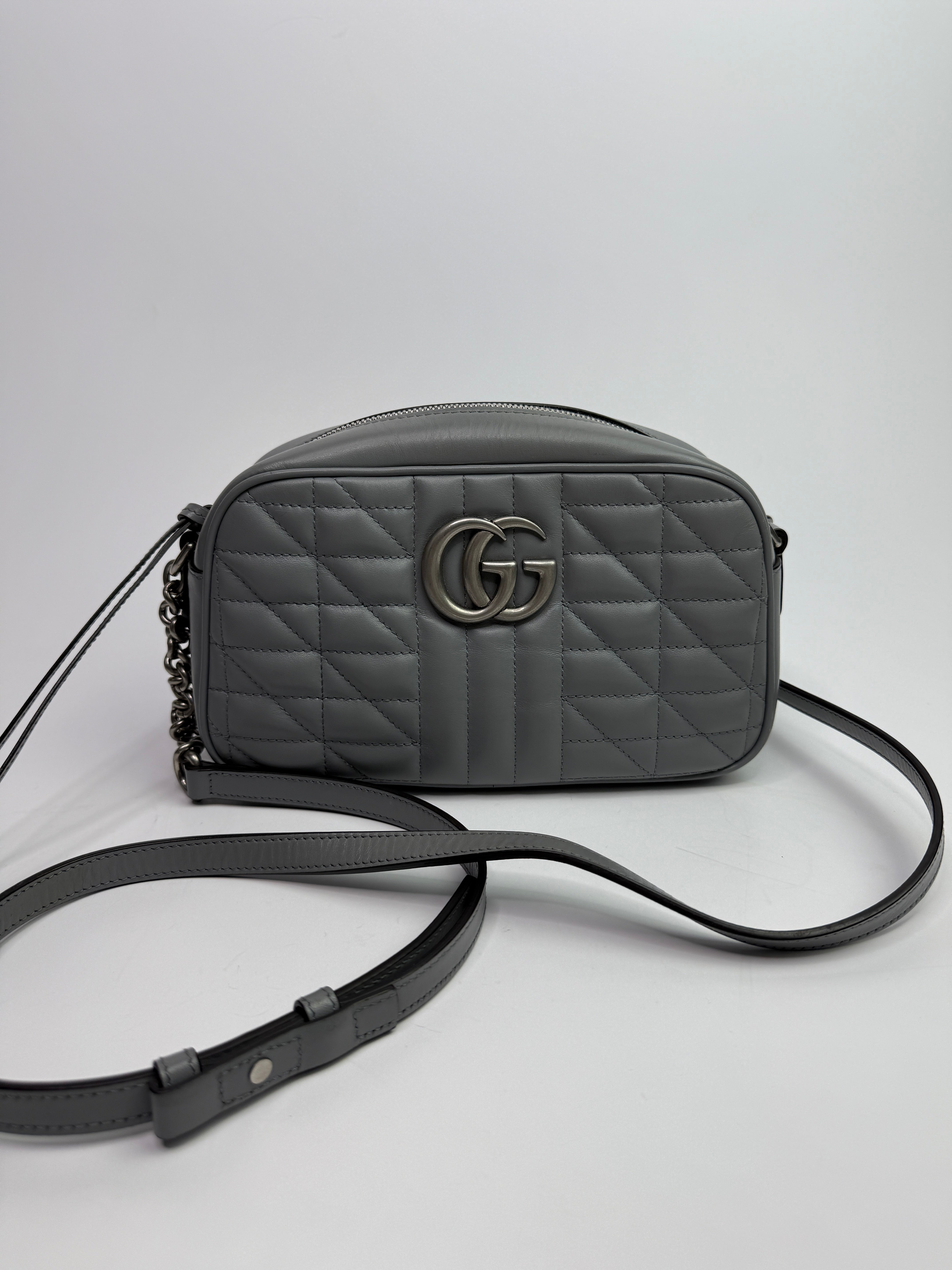 Gucci GG Marmont Matelasse Camera Bag