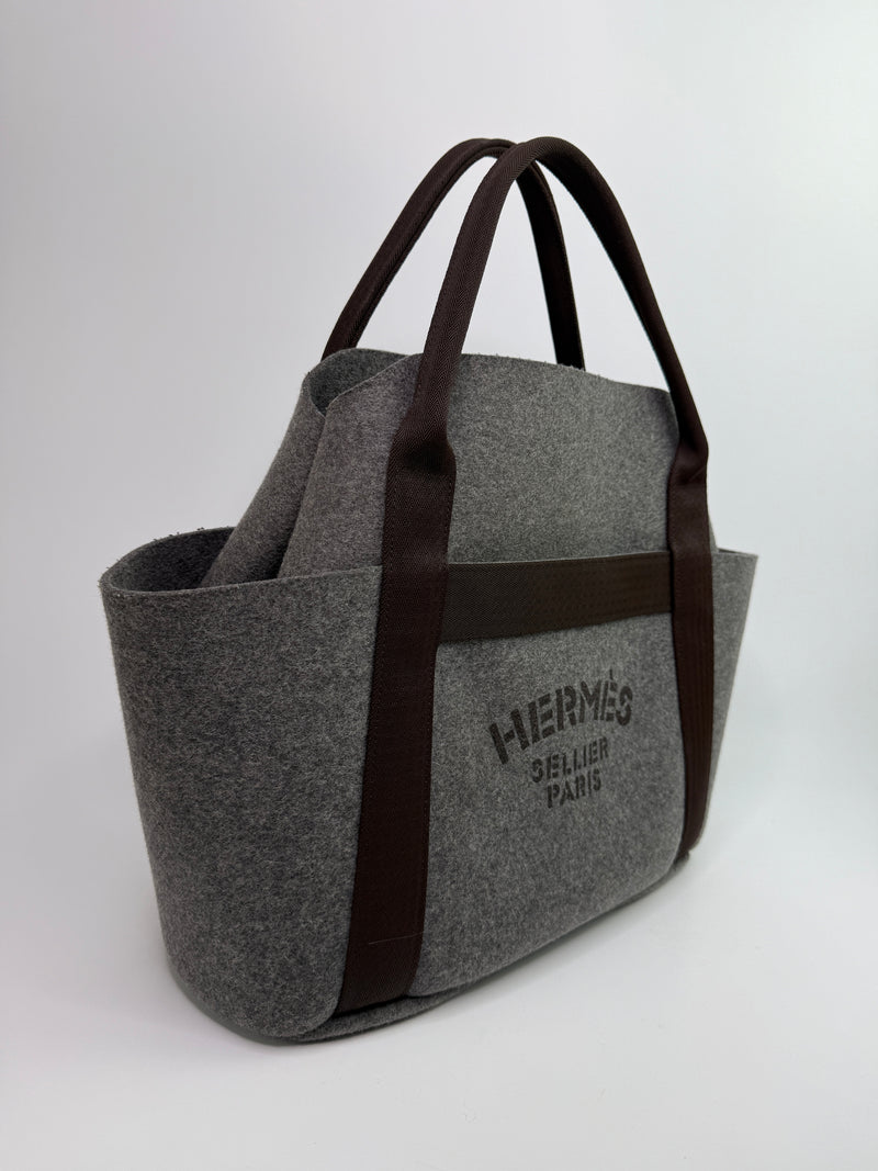 Hermès Acier Grooming Bag