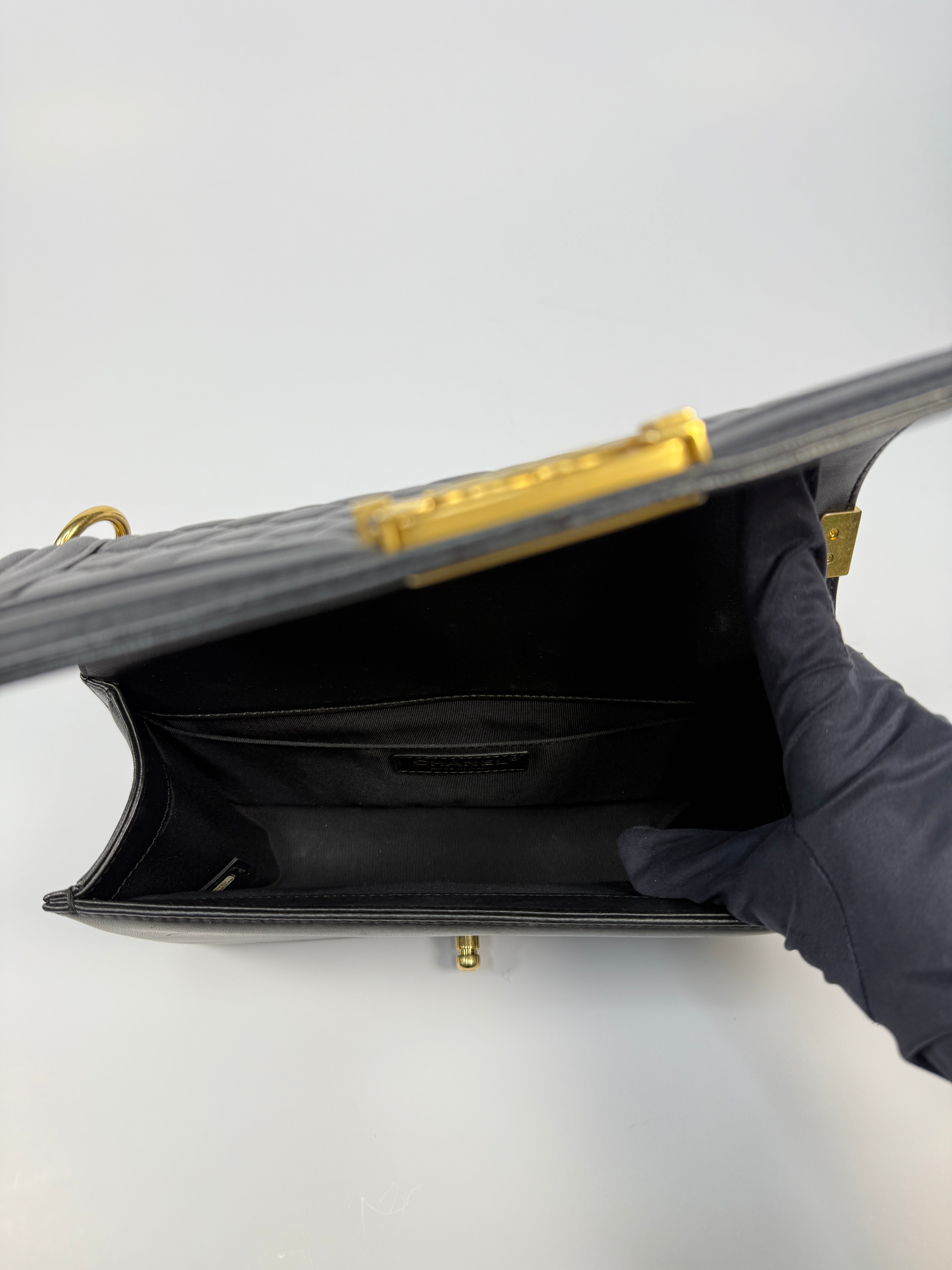 Chanel Boy Bag Medium In Black Lambskin Leather With Gold Hardware 
Pre Loved & Authentic 