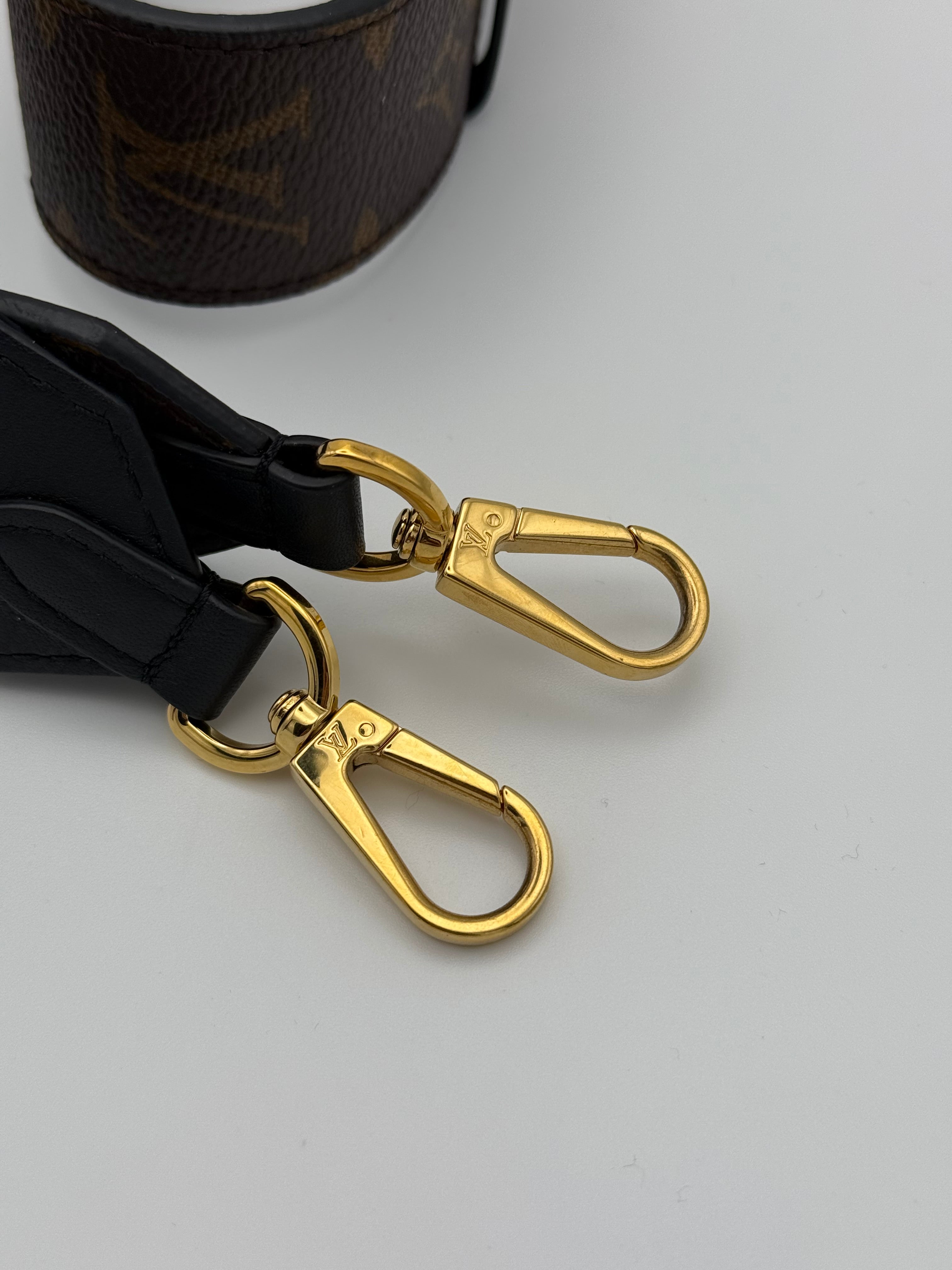 Louis Vuitton Bandoulière Monogram Strap