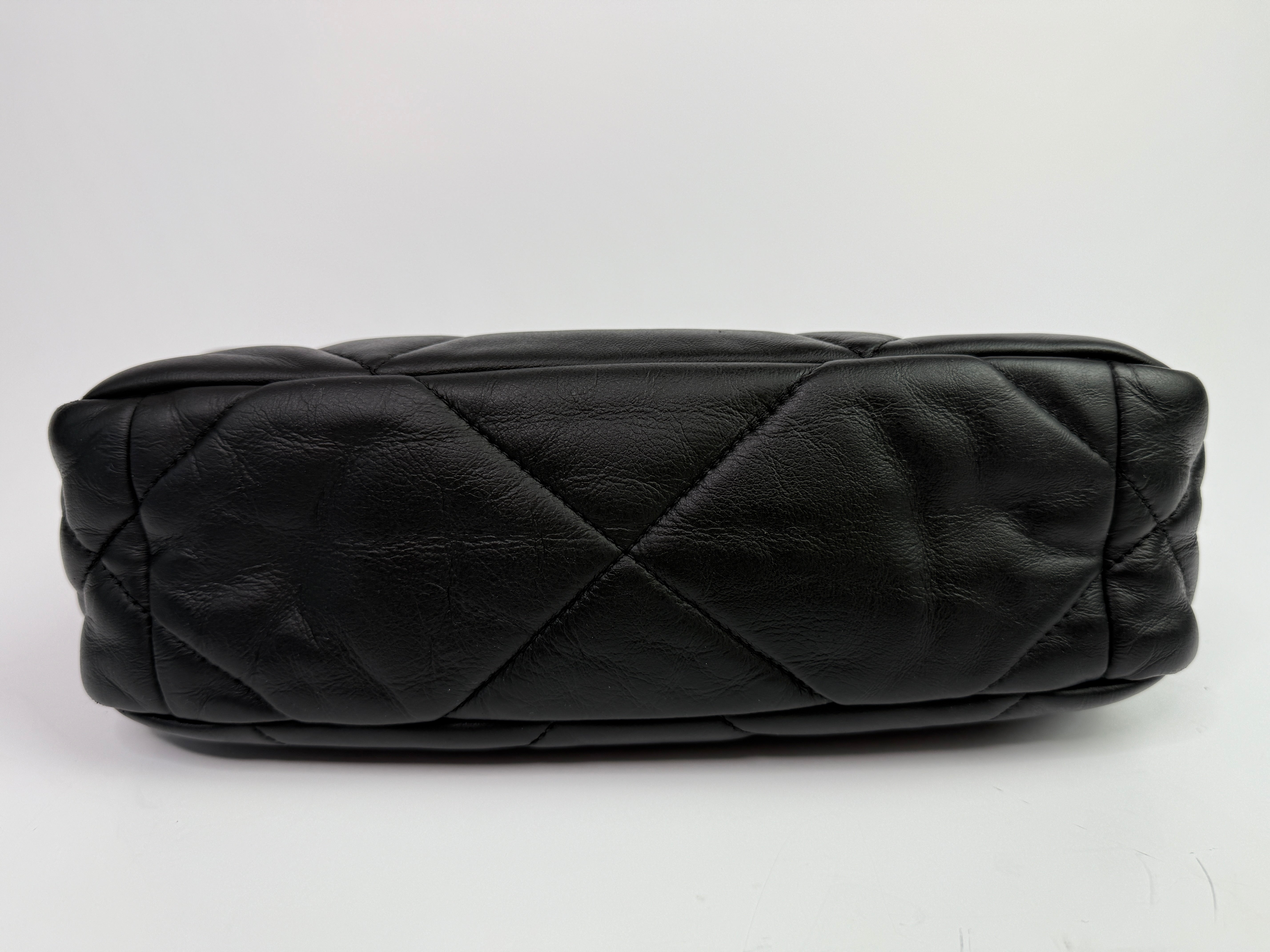 Chanel 19 Small In Black Lambskin Leather
Pre Loved & Authentic 