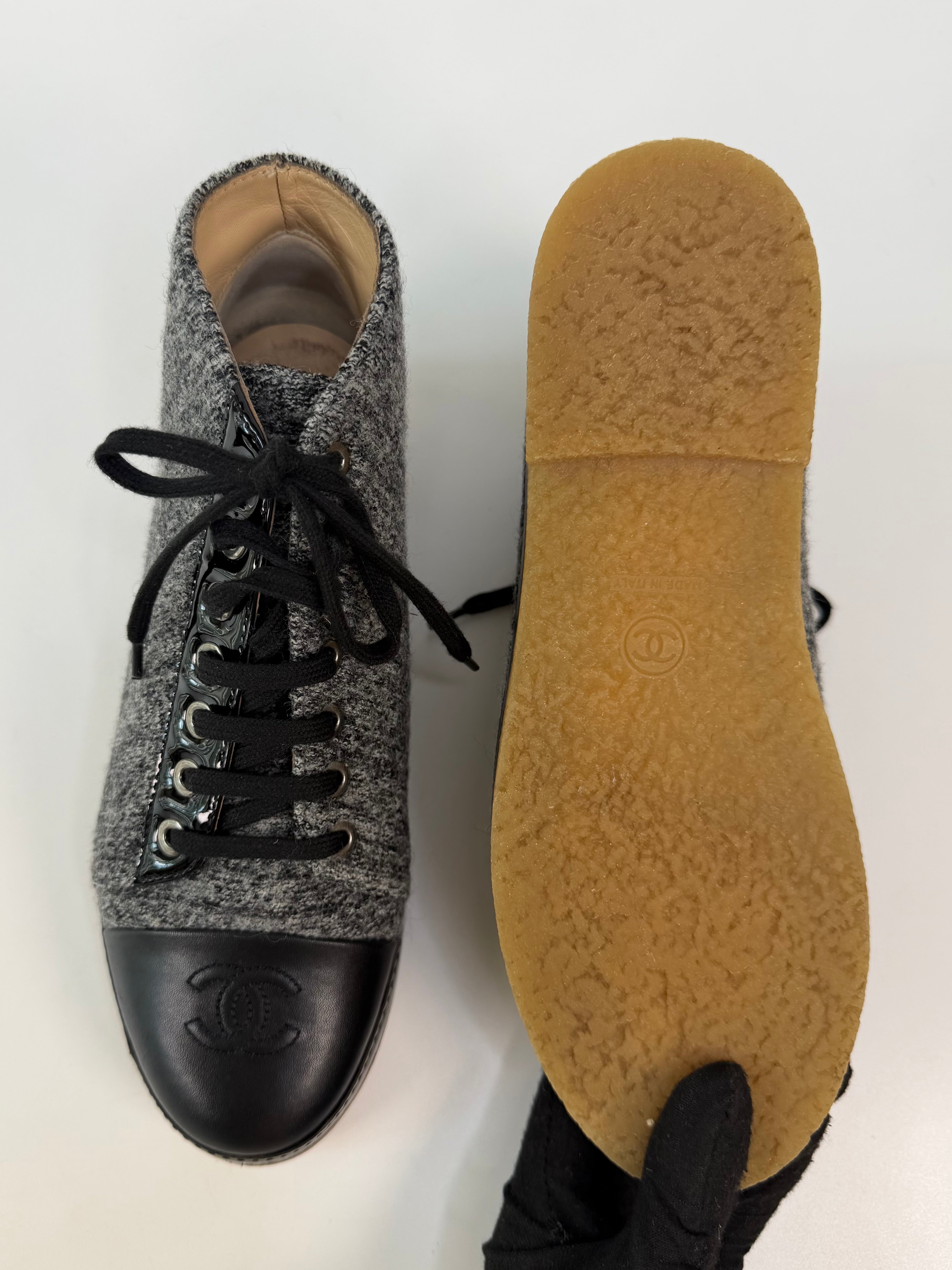 Chanel CC Lace Up Ankle Boots In Grey & Black Tweed (Size 37/UK4) 100% authentic and preloved in excellent condition
