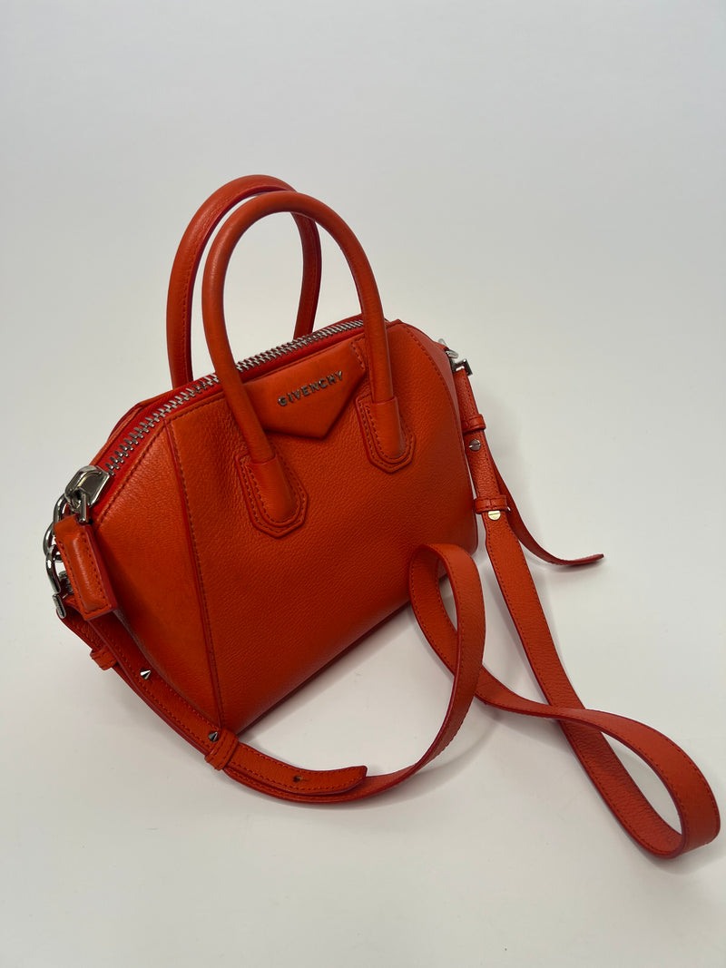 Givenchy Antigona Small In Orange Leather