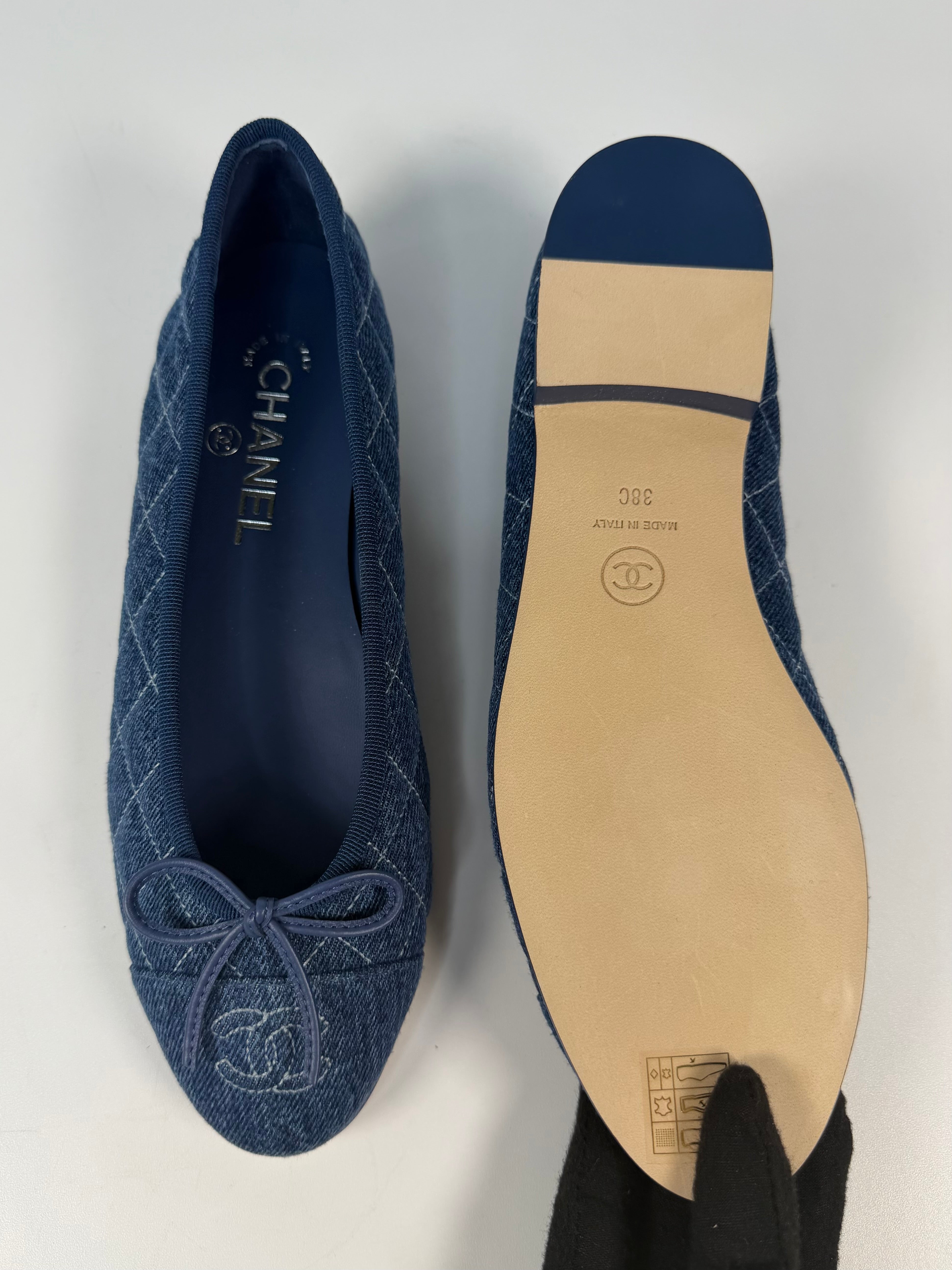 Chanel Ballet Pumps In Denim Blue (Size 38/UK 5). Authentic and preloved in new /unused condition . Verified by Luxe Cheshire. Insured next day delivery