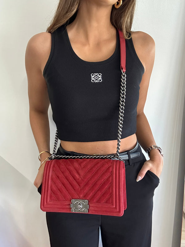 Chanel Boy Bag Medium In Red Suede