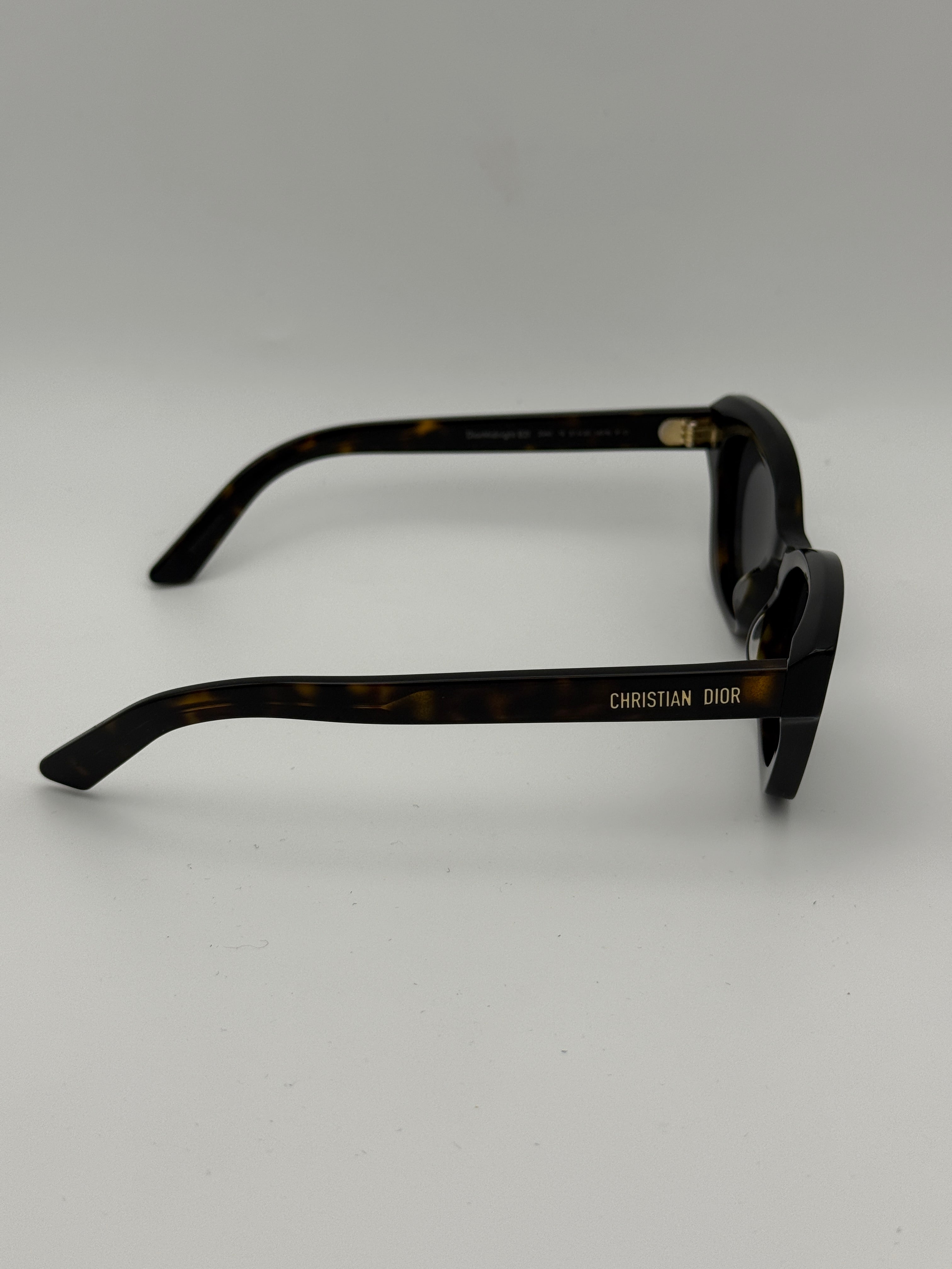 Authentic and preloved DiorMidnight B21 sunglasses. 100% Authenticity Guarantee. 