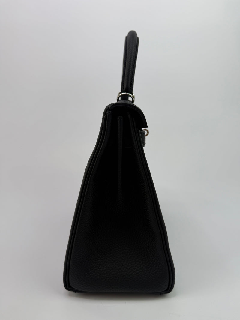 Hermès Kelly 28 Retourne Black Togo Leather With Palladium Hardware