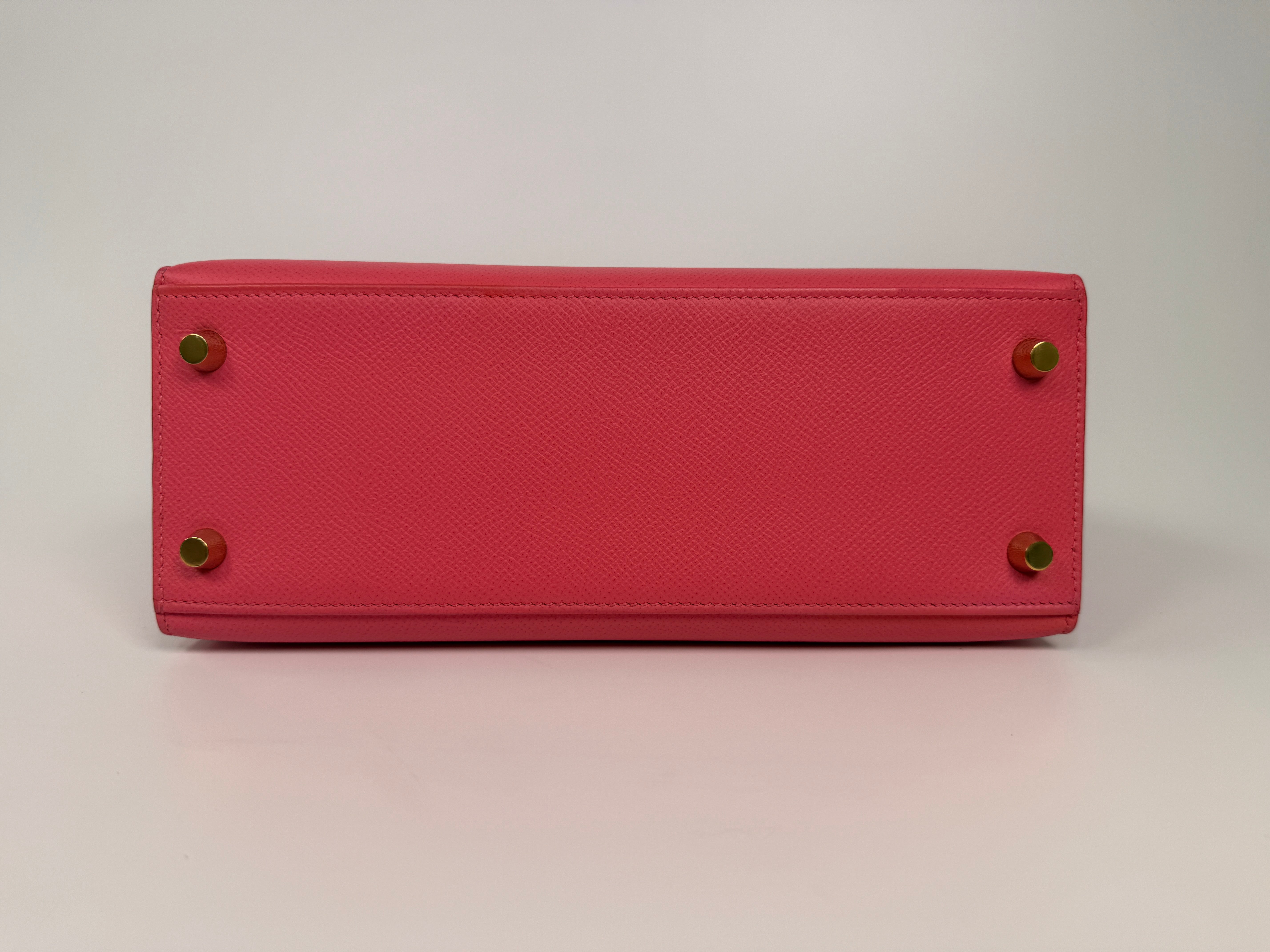 Hermès Kelly 25 In Rose Azalea Epsom Leather With Gold Hardware