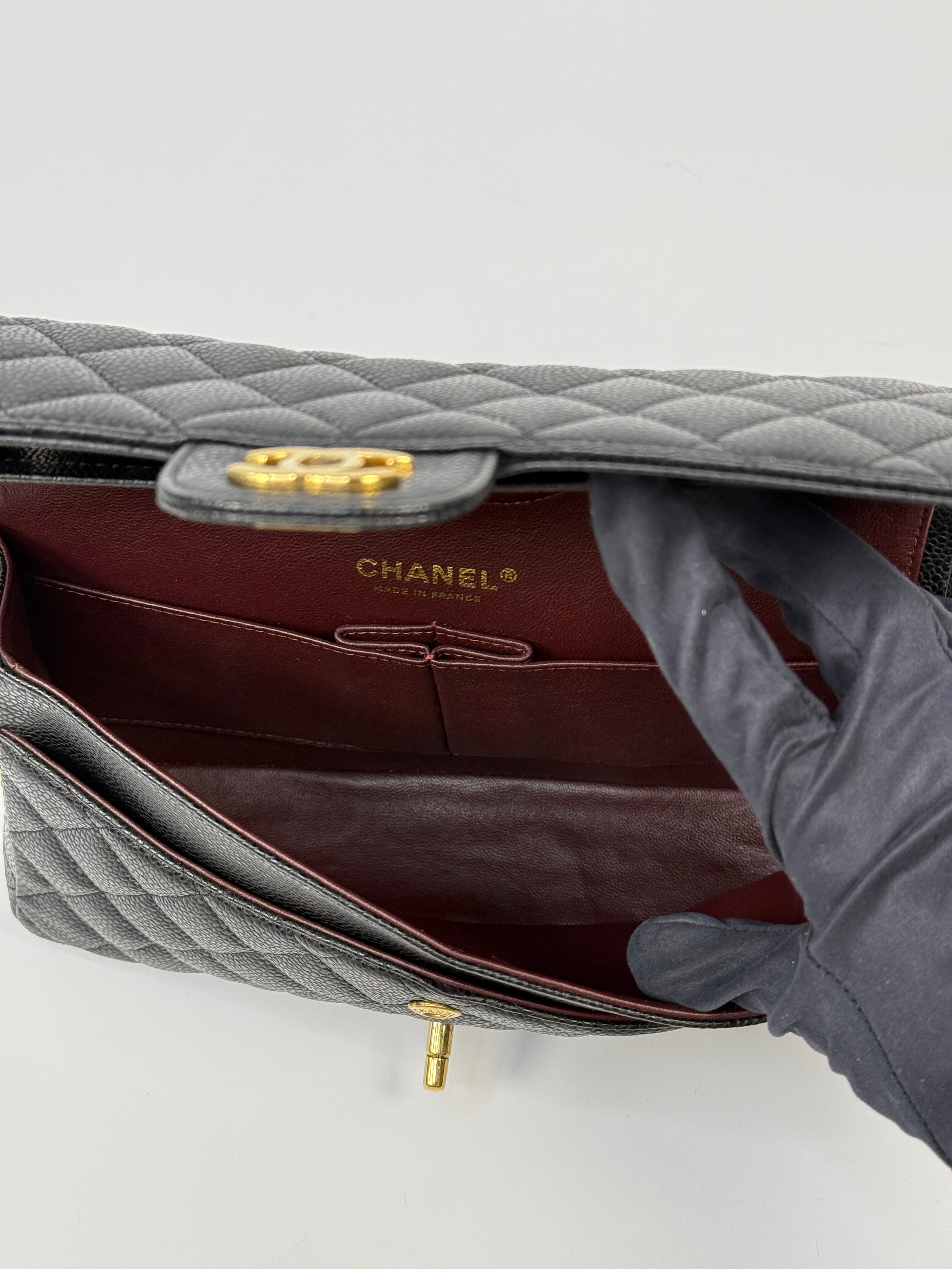 Chanel Medium Classic Double Flap Black Caviar With GHW