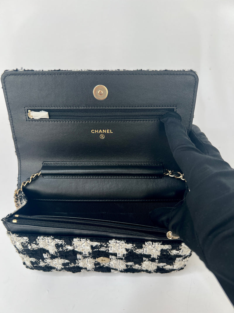 Chanel Wallet On Chain In Houndstooth