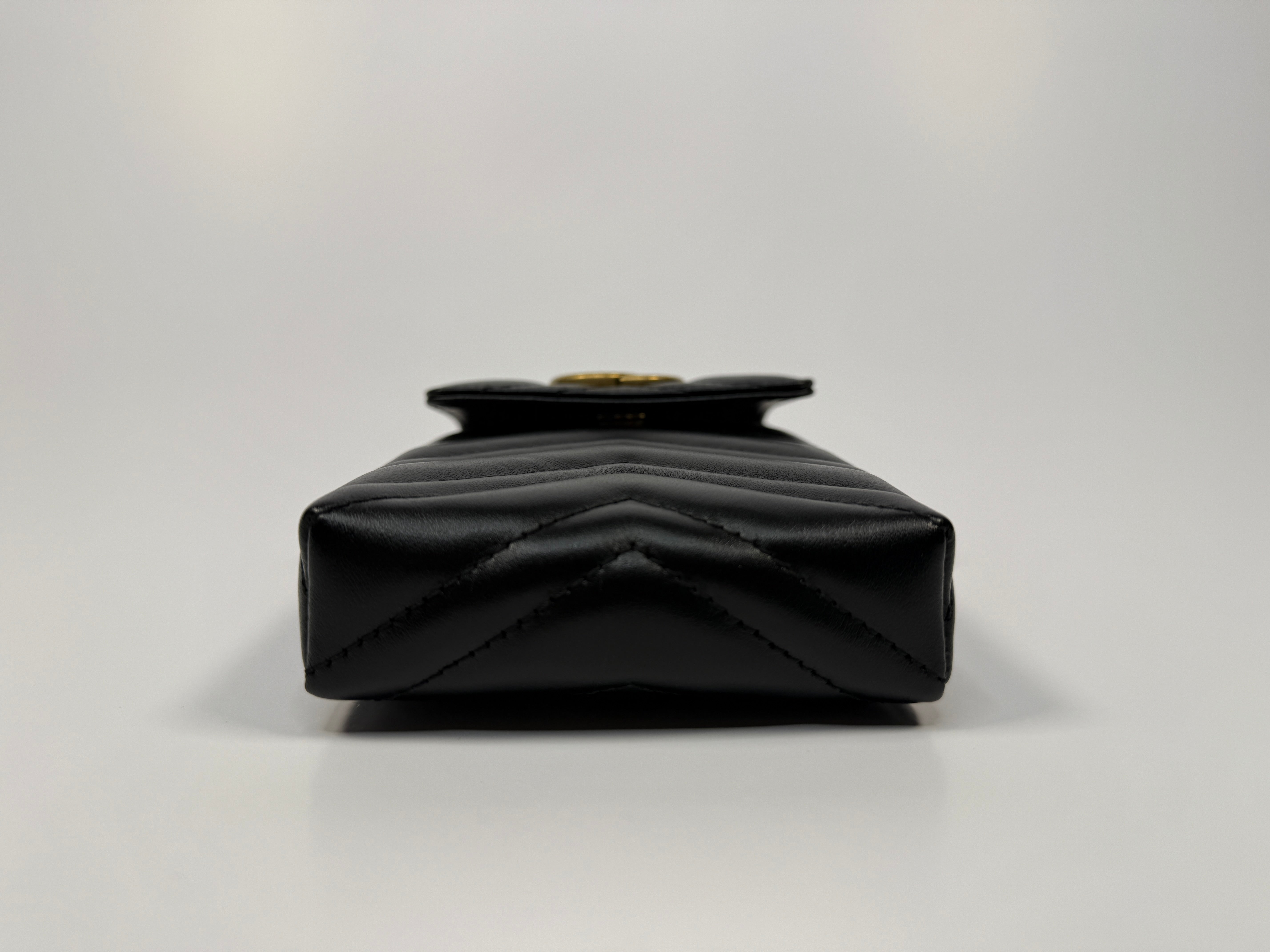 Gucci GG Marmont Matelassé Phone Bag