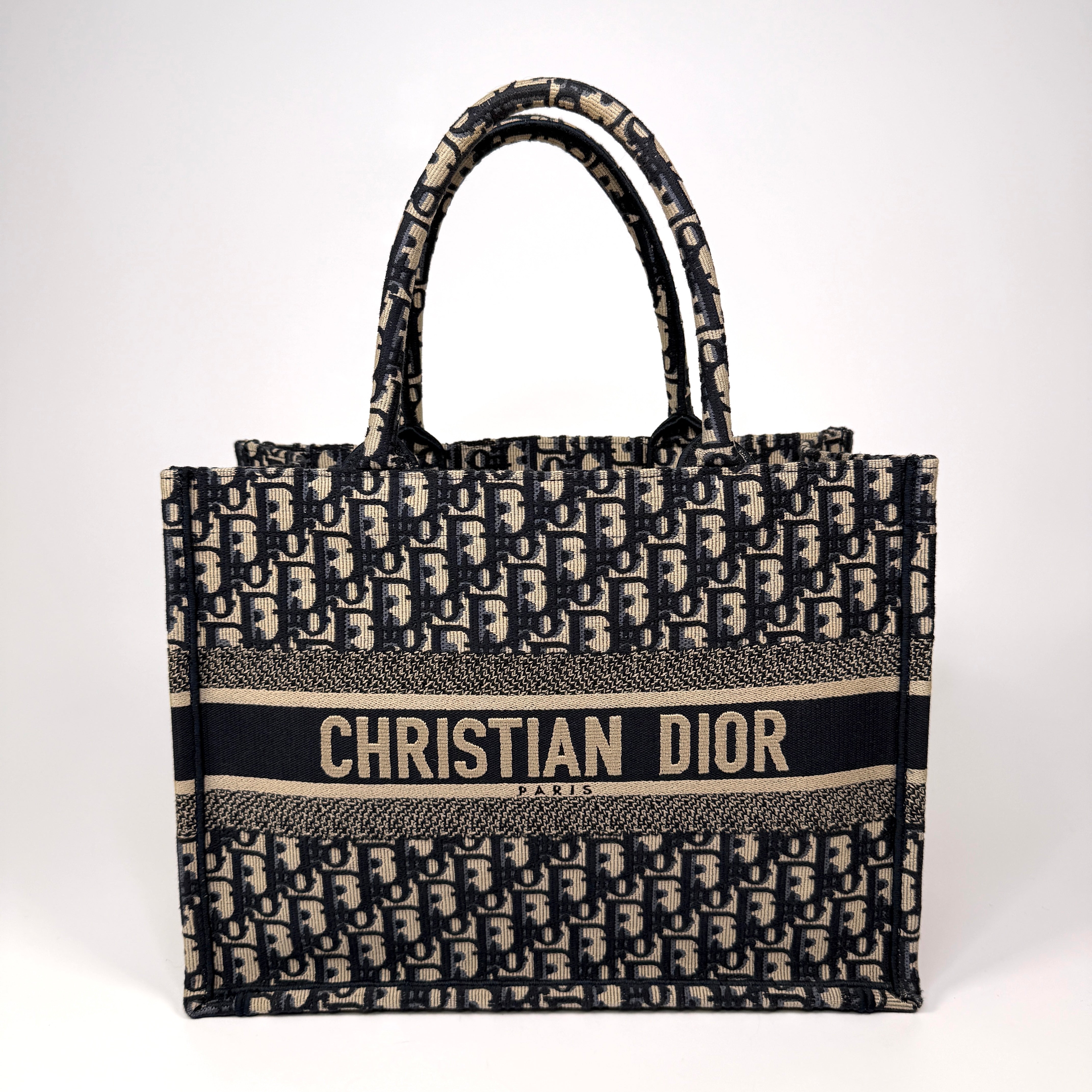 Christian Dior Medium Oblique Book Tote in navy & Ecru. Authentic and preloved. Excellent condition