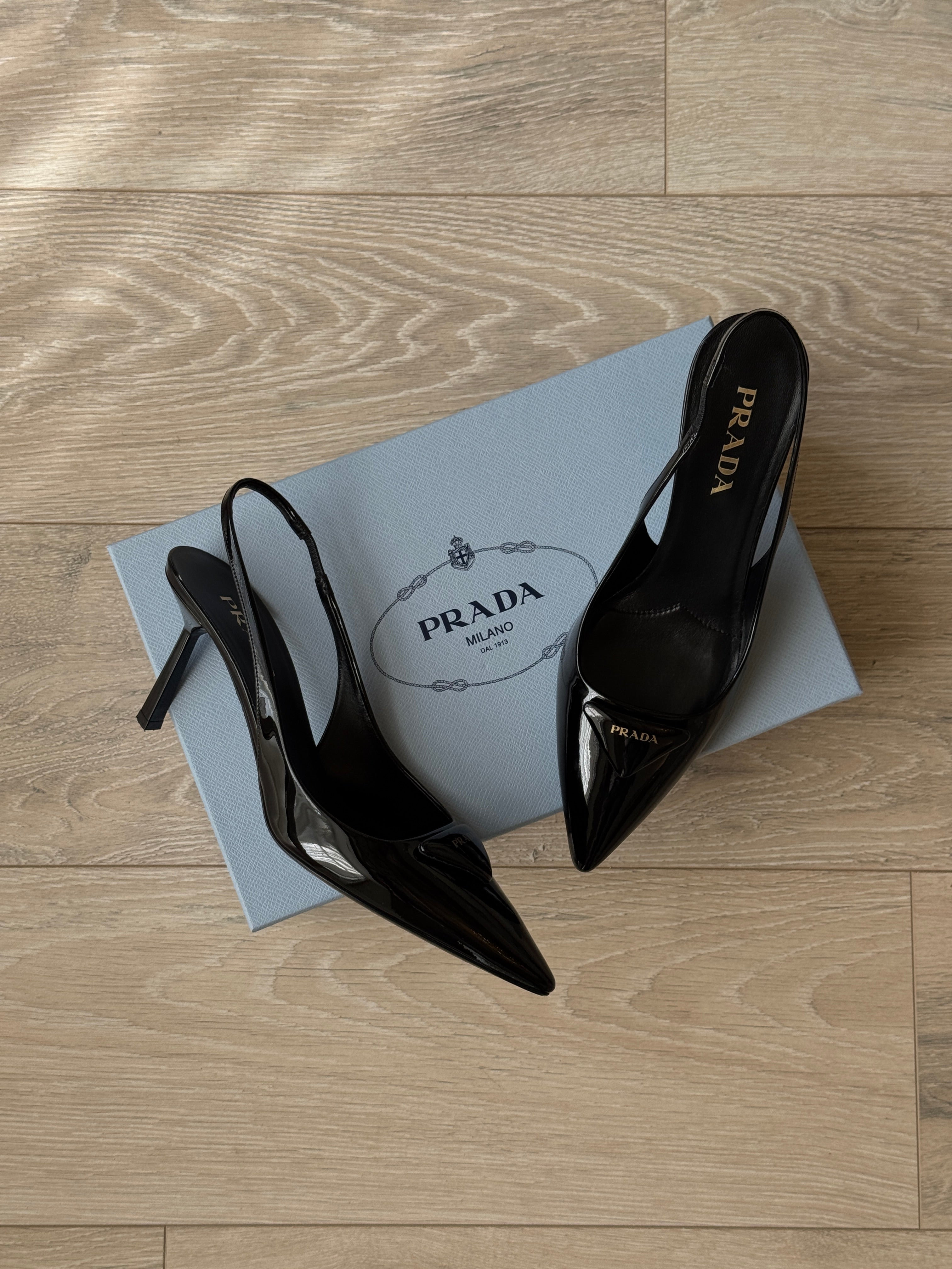 Prada Brushed Leather Slingback Pumps(Size 40/UK7)