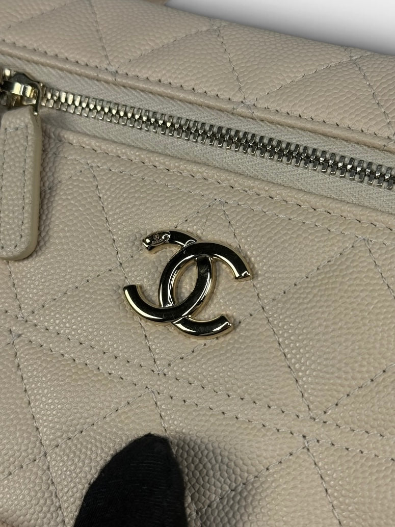 Chanel Flat Vanity In Beige Caviar Leather With Gold Hardware. 100% authentic and pre loved in excellent condition.