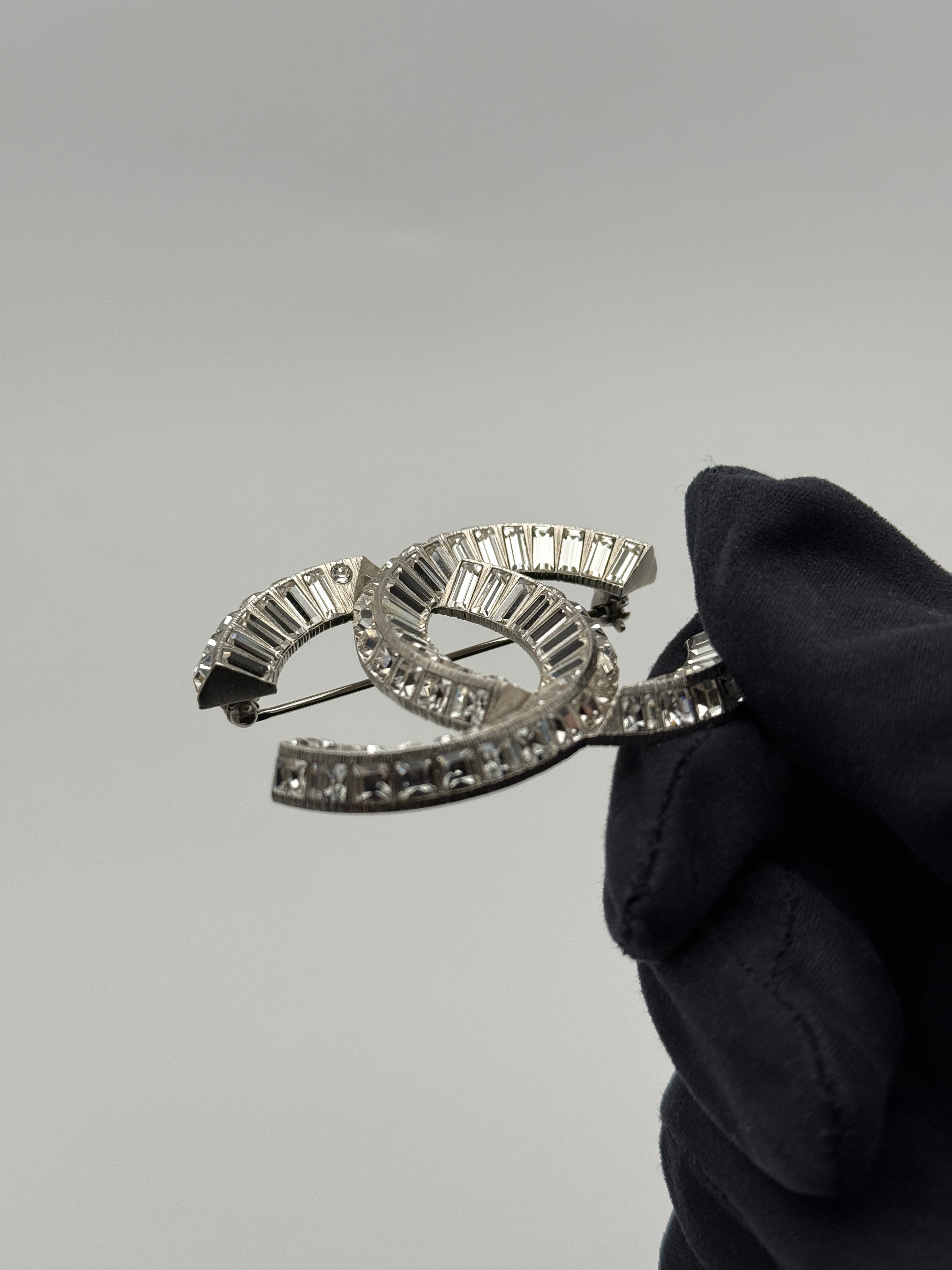 Chanel CC Rhinestone Brooch Silver. Authentic and preloved in excellent condition 