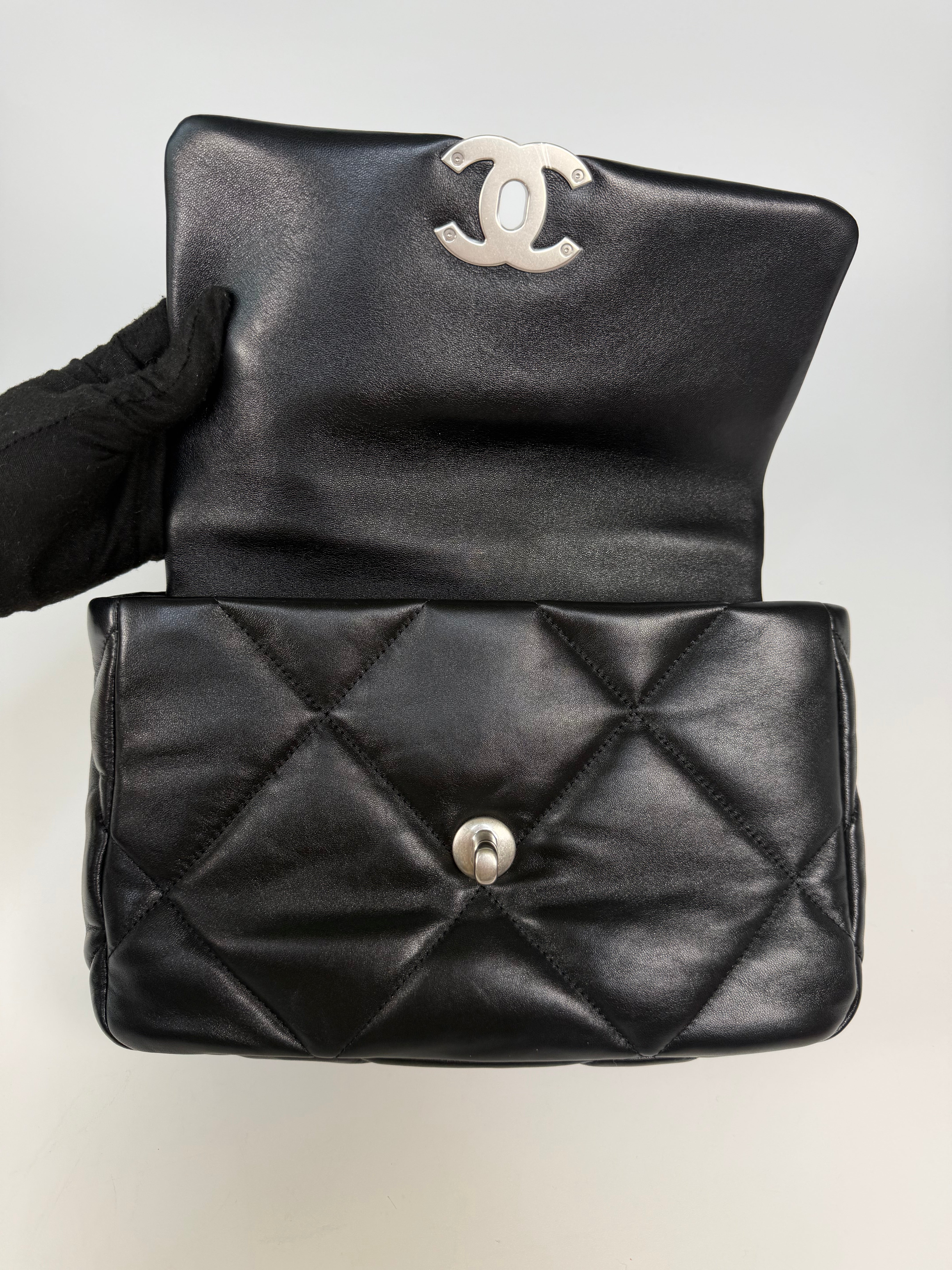 Chanel 19 Small In Black & White Leather With Mixed Hardware. Authentic and preloved in excellent condition. Verified by Luxe Cheshire.