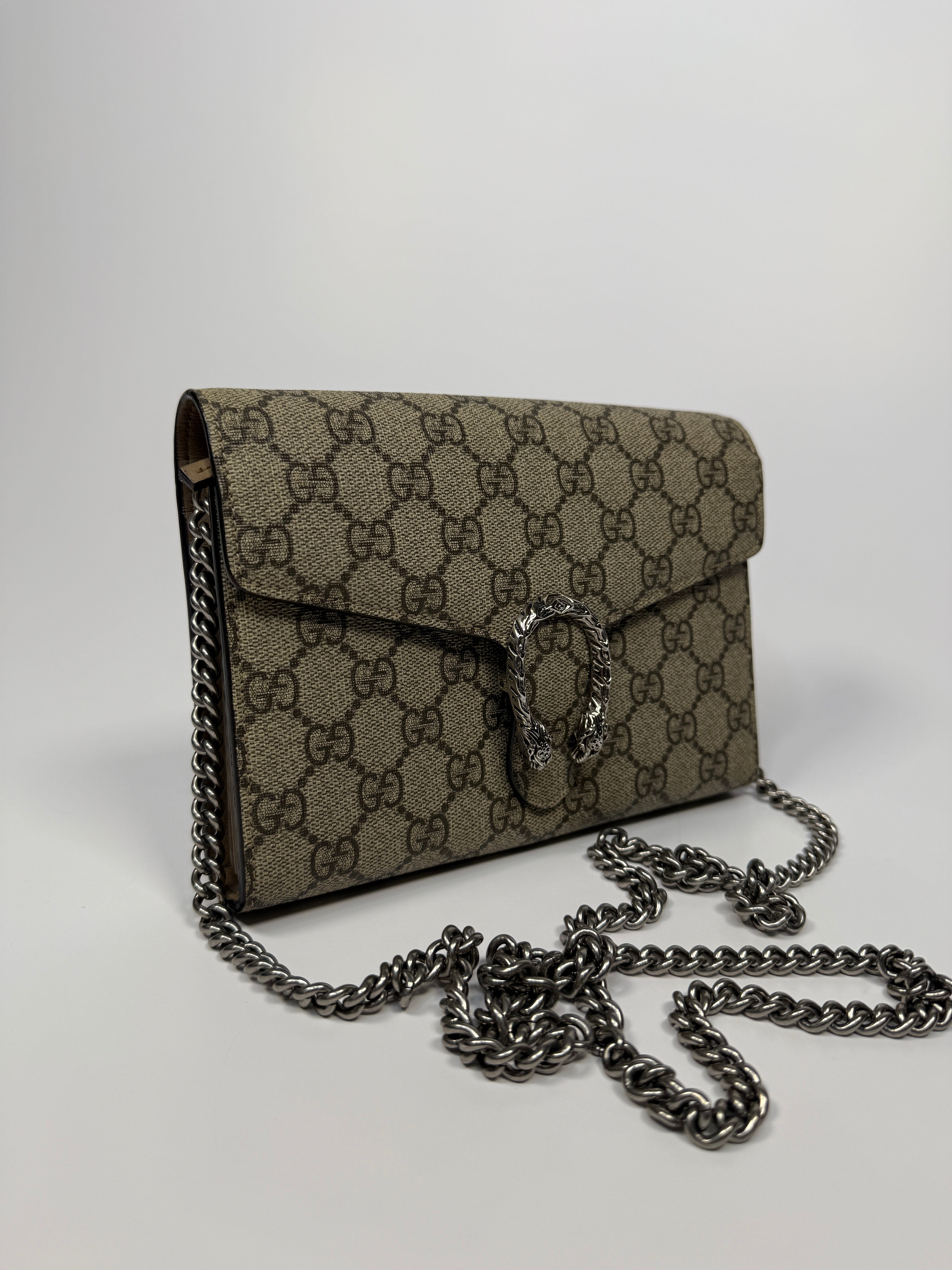 Gucci Dionysus GG Supreme Dionysus Canvas Wallet-on-Chain In Beige Supreme. Silver Hardware. Authentic and preloved in excellent condition.