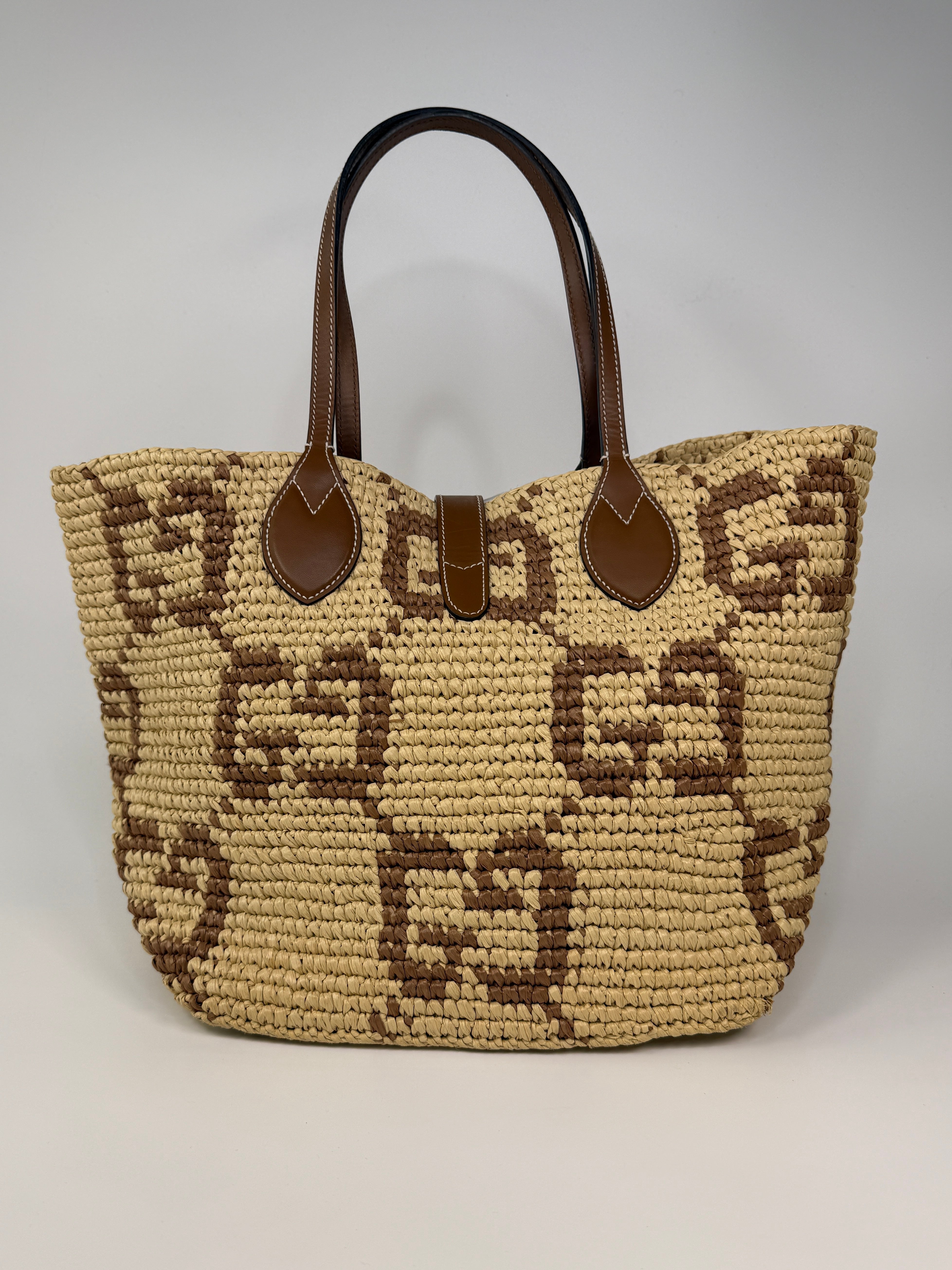 Gucci GG Medium Tote in natural and brown fabric and leather