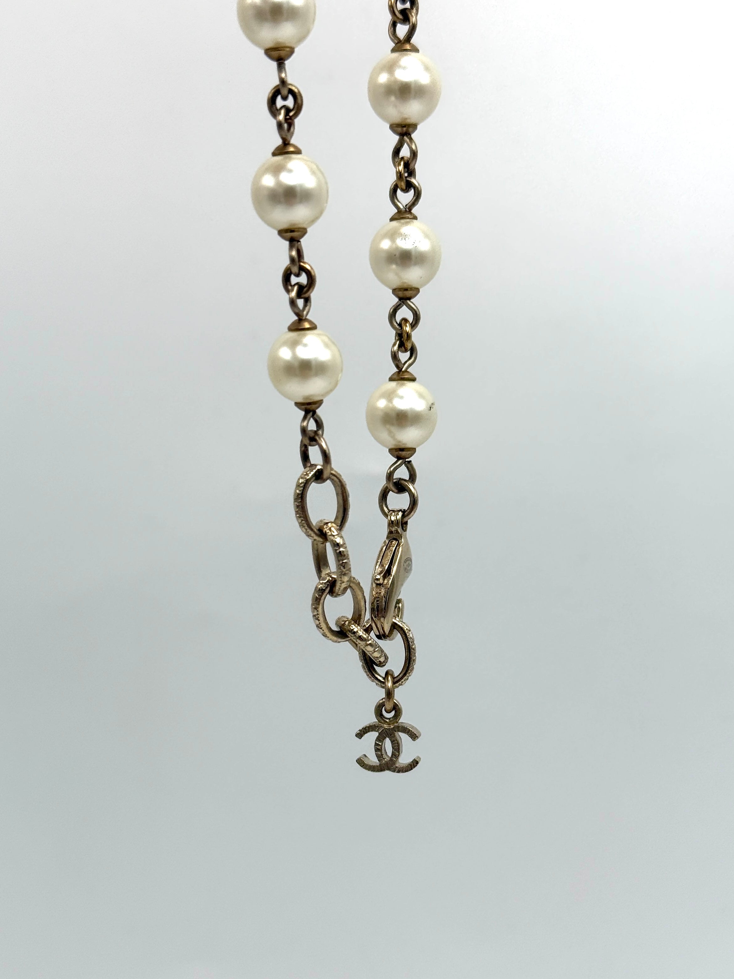 Chanel CC Pearl Necklace