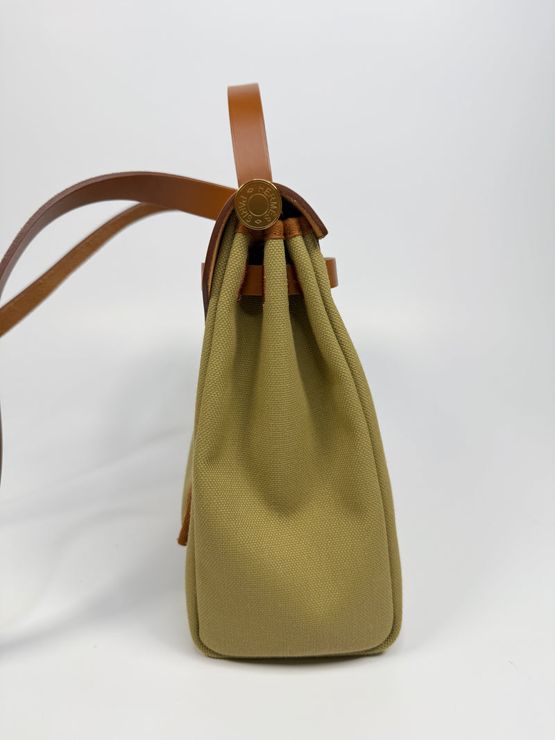 Hermès Herbag 31 Zip Retourne Poussiere / Fauve With GHW