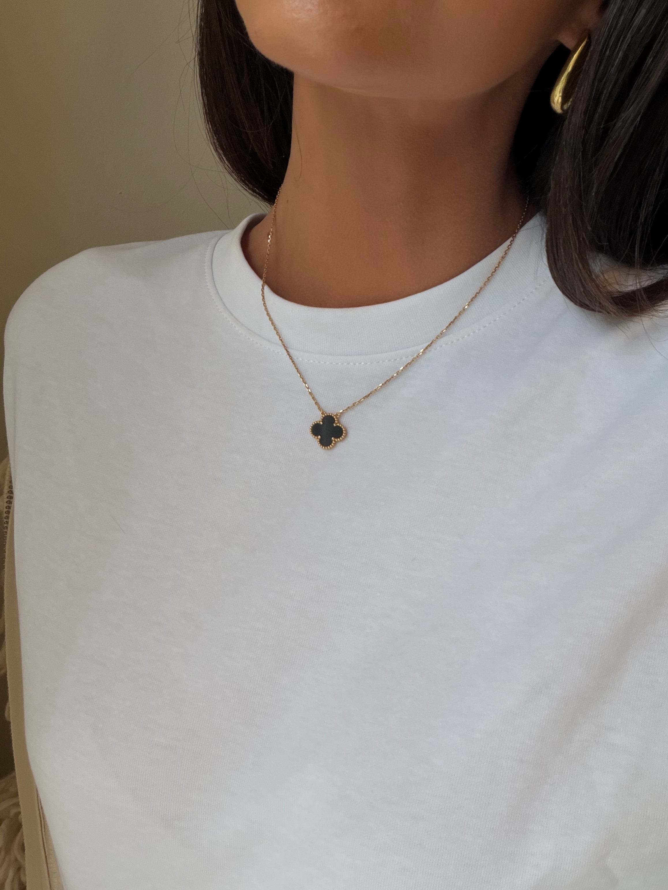 Van Cleef & Arpels Vintage Alhambra Onyx Pendant Authentic and preloved in excellent condition 