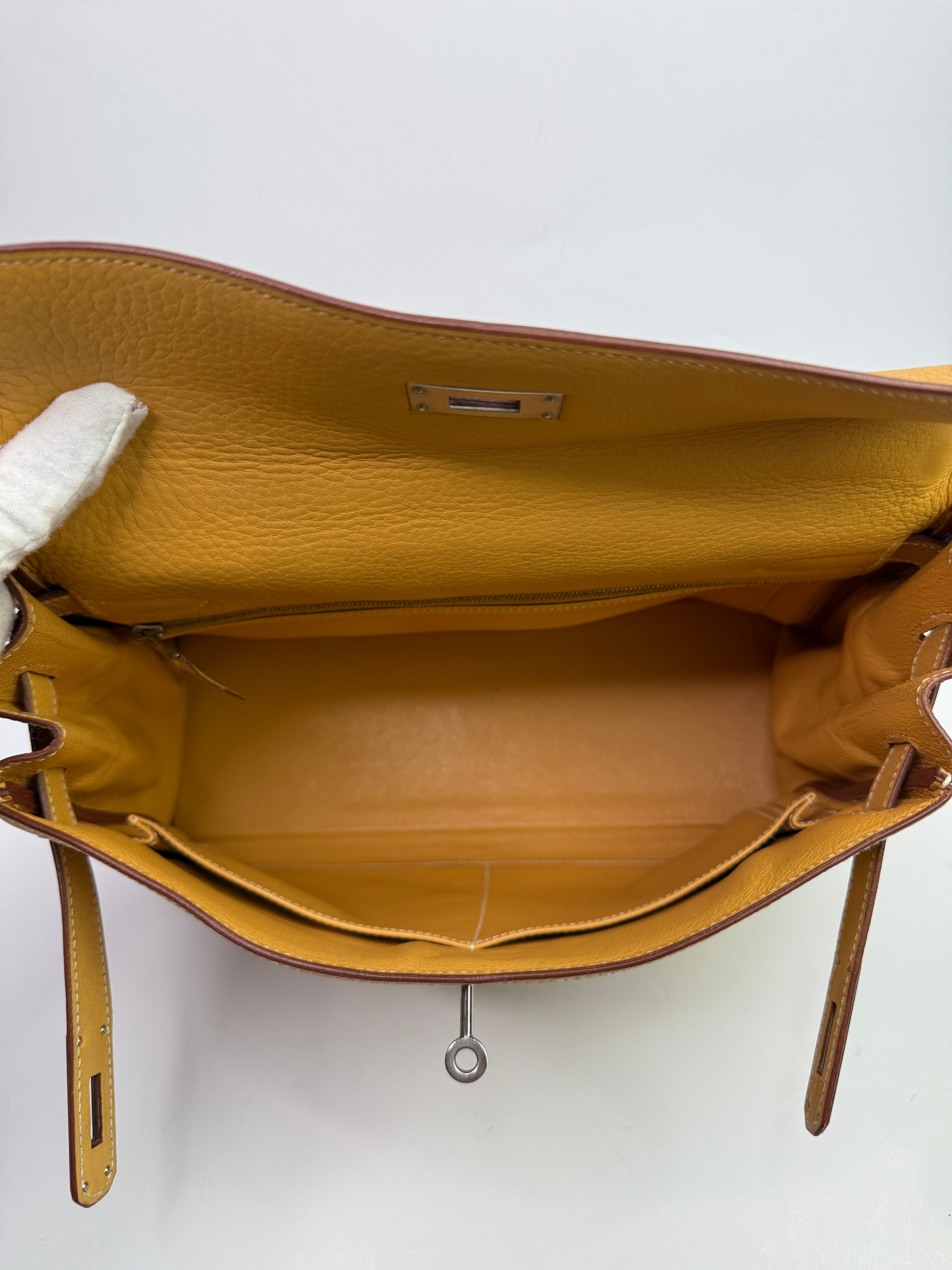 Hermès Kelly 32 Natural Sable Veau Taurillion Clemence Leather PHW