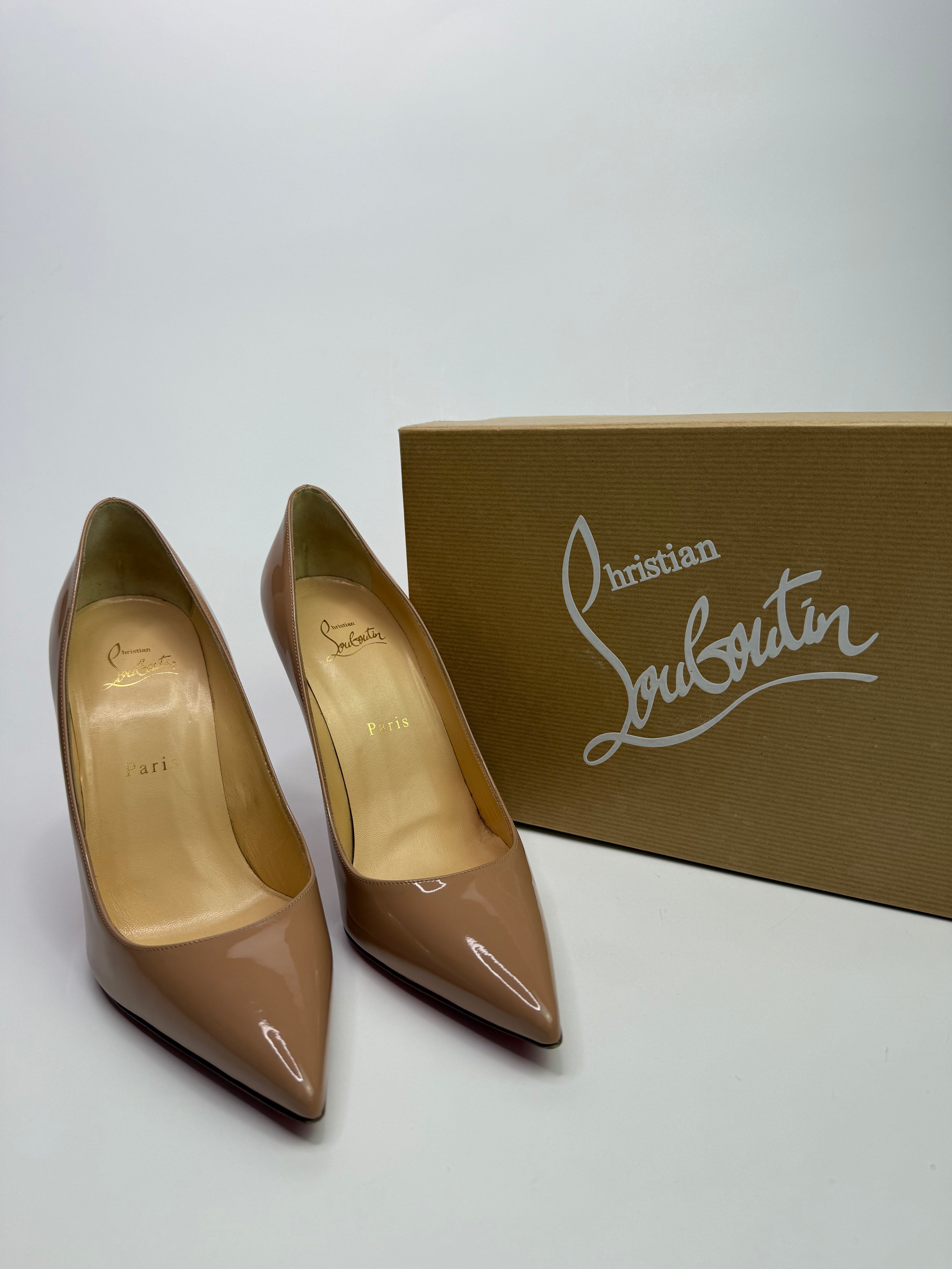 Christian Louboutin Decollete 100 Pumps (39.5/UK6.5)