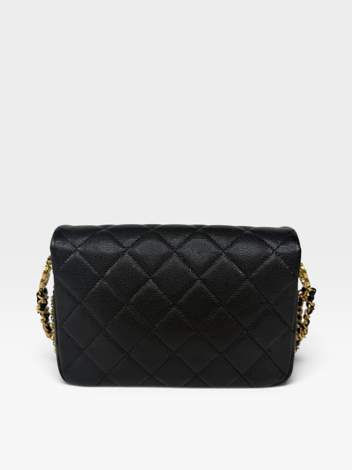 Chanel Seasonal Flap Bag In Black Lambskin Leather With Gold Hardware. 100% authentic and preloved in excellent condition