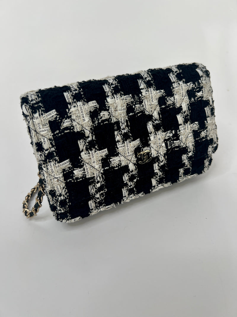 Chanel Wallet On Chain In Houndstooth