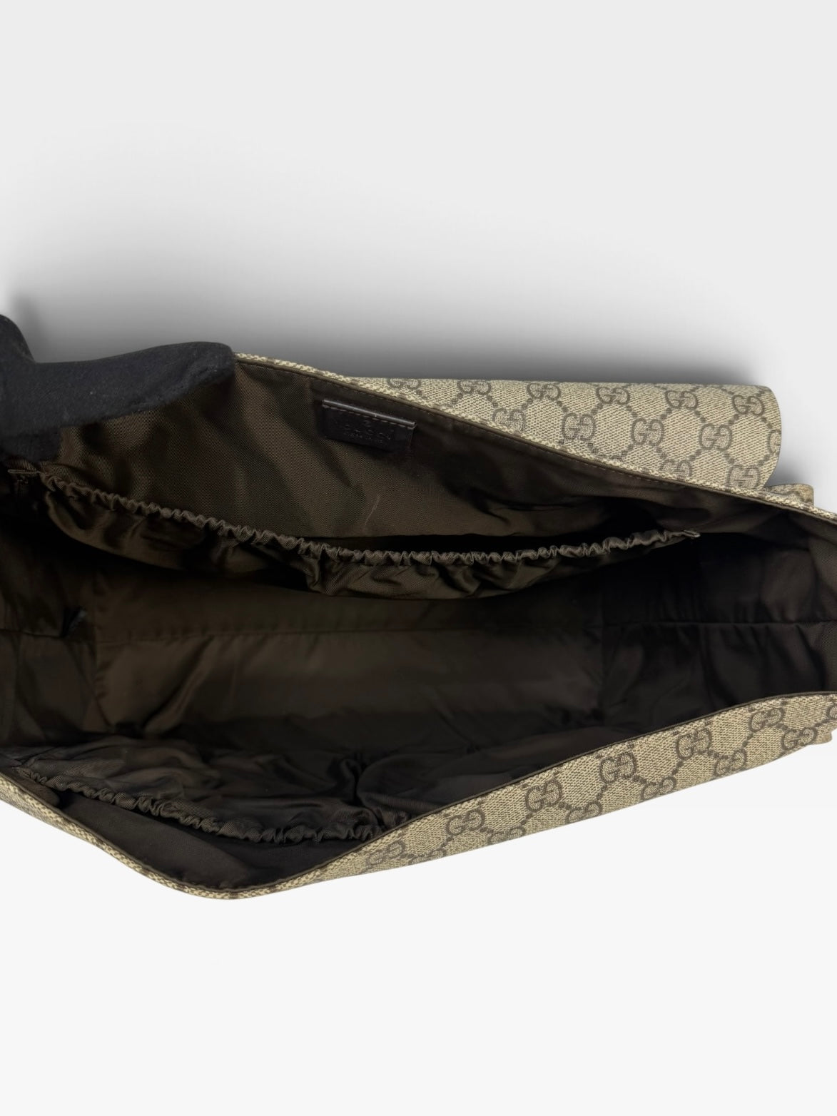 Gucci GG Supreme Baby Changing Bag 100% authentic and preloved in excellent condition