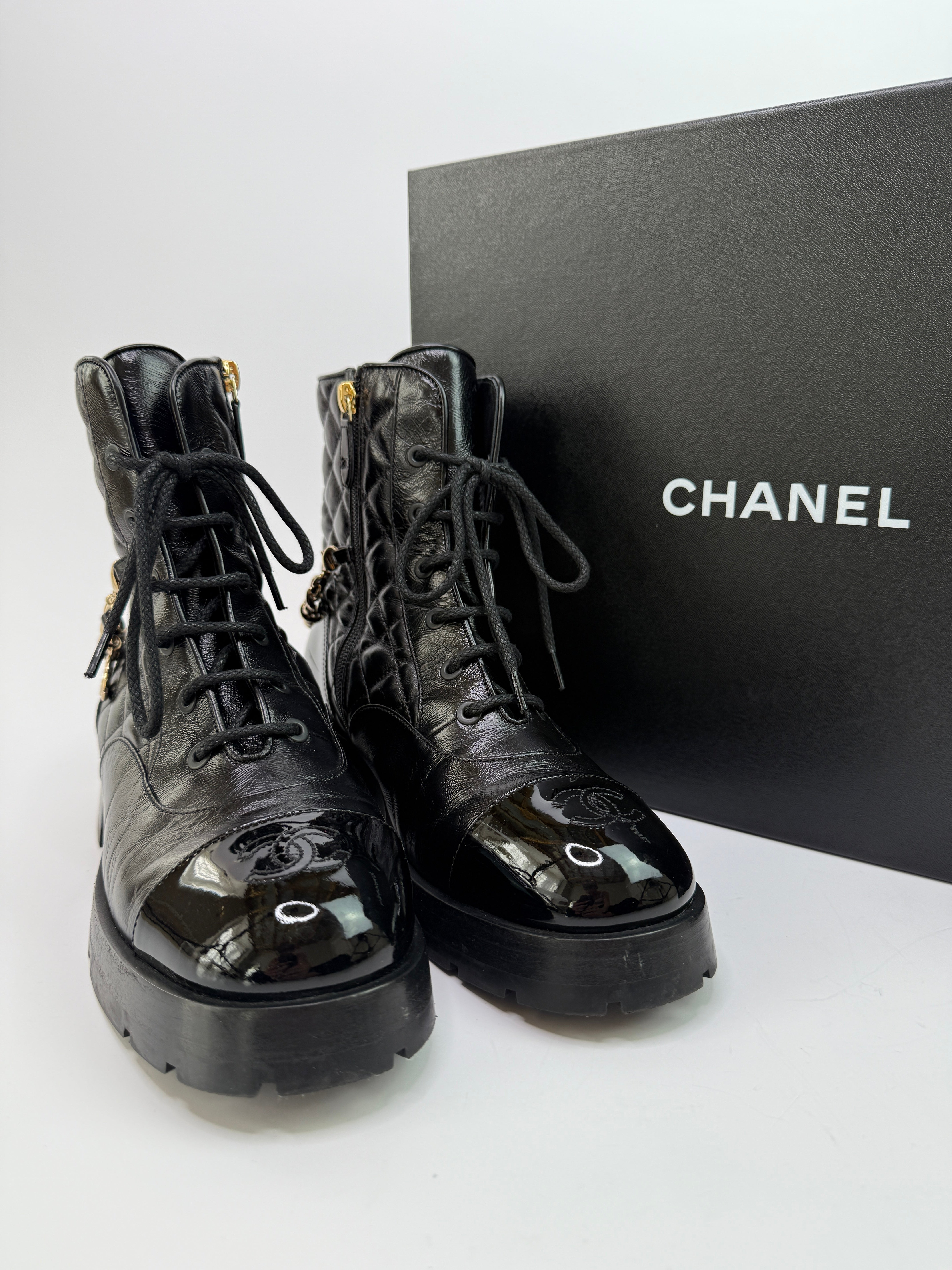 Chanel CC Boots (Size 40/UK7)